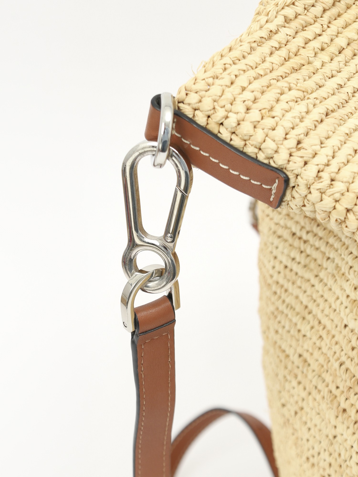 Loewe Slit 6