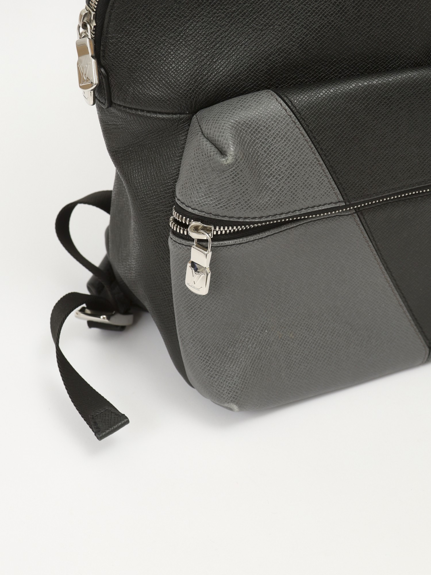Louis Vuitton Discovery 5