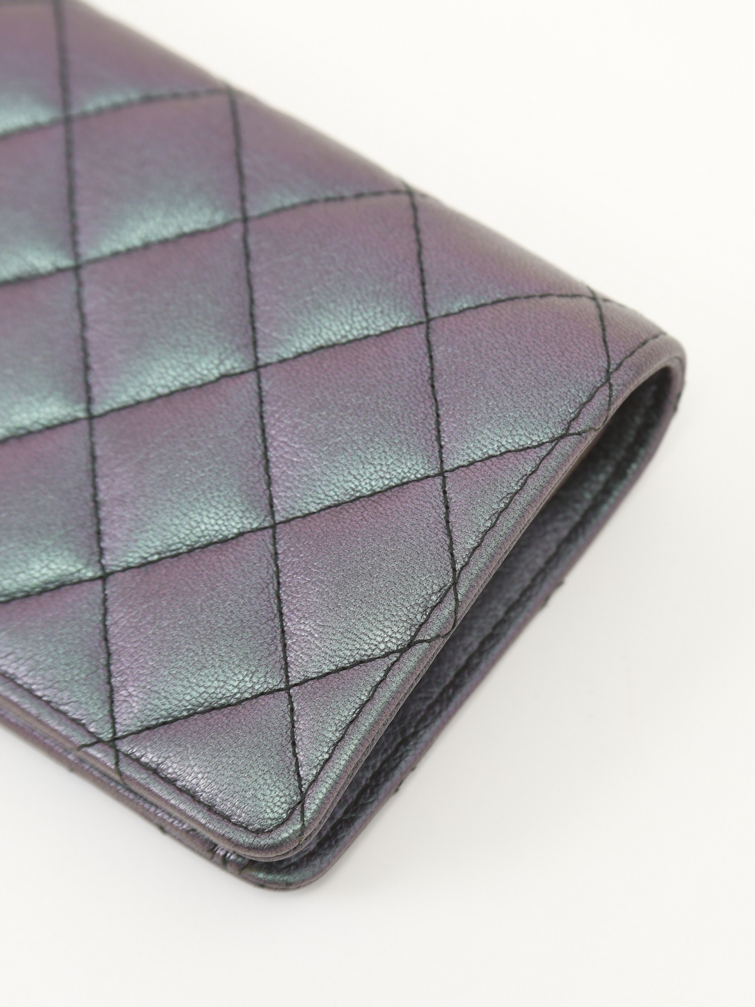 Chanel Wallet 5