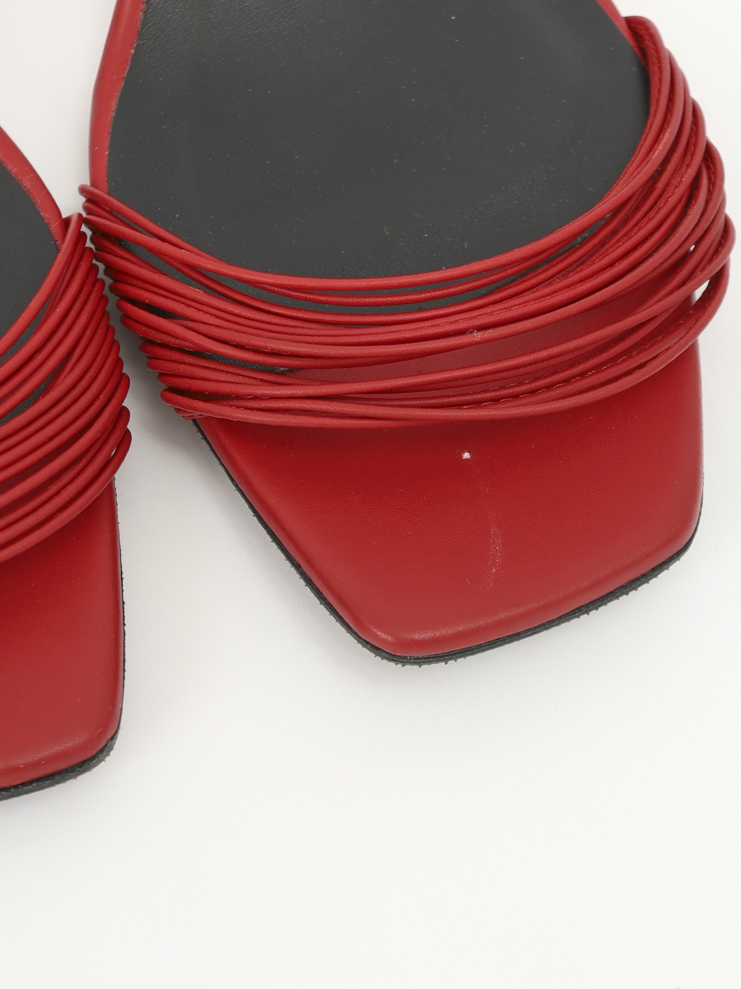 Neous Shoes 40 8