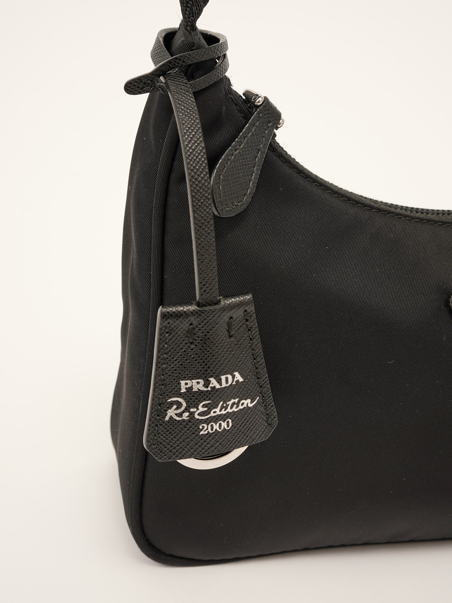 Prada Re-Edition 2000 6