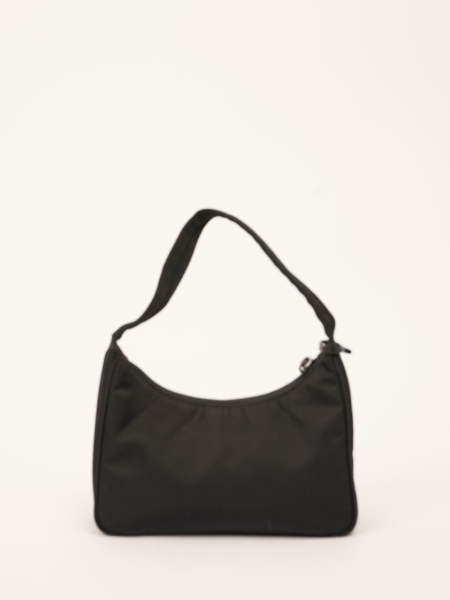 Prada Re-Edition 2000 3