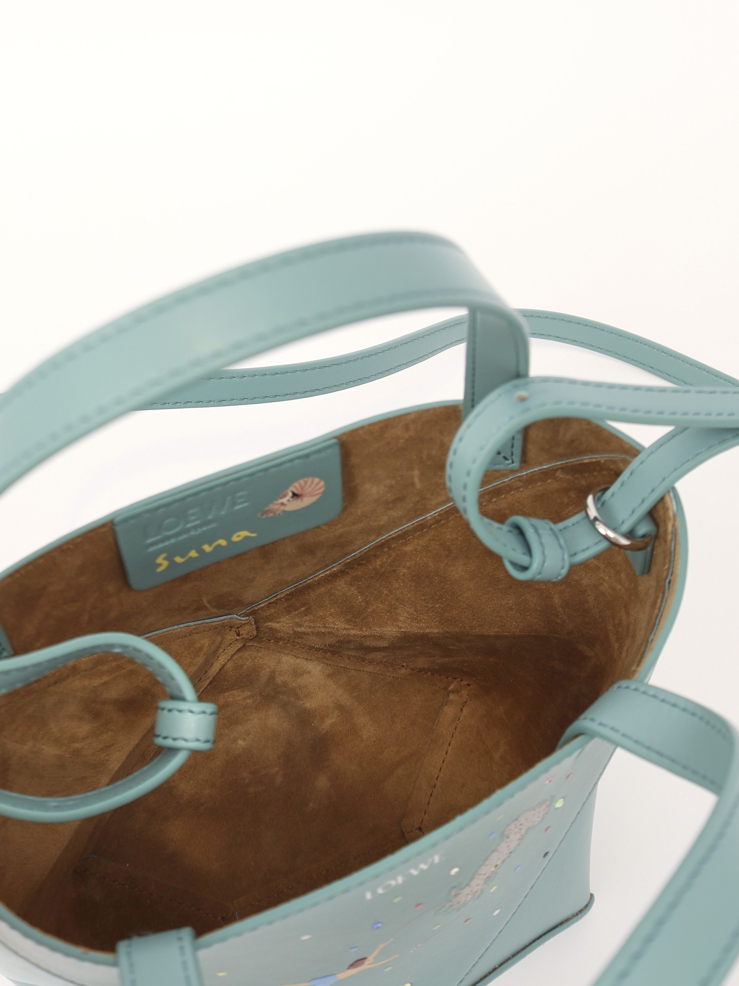 Loewe Puzzle 8