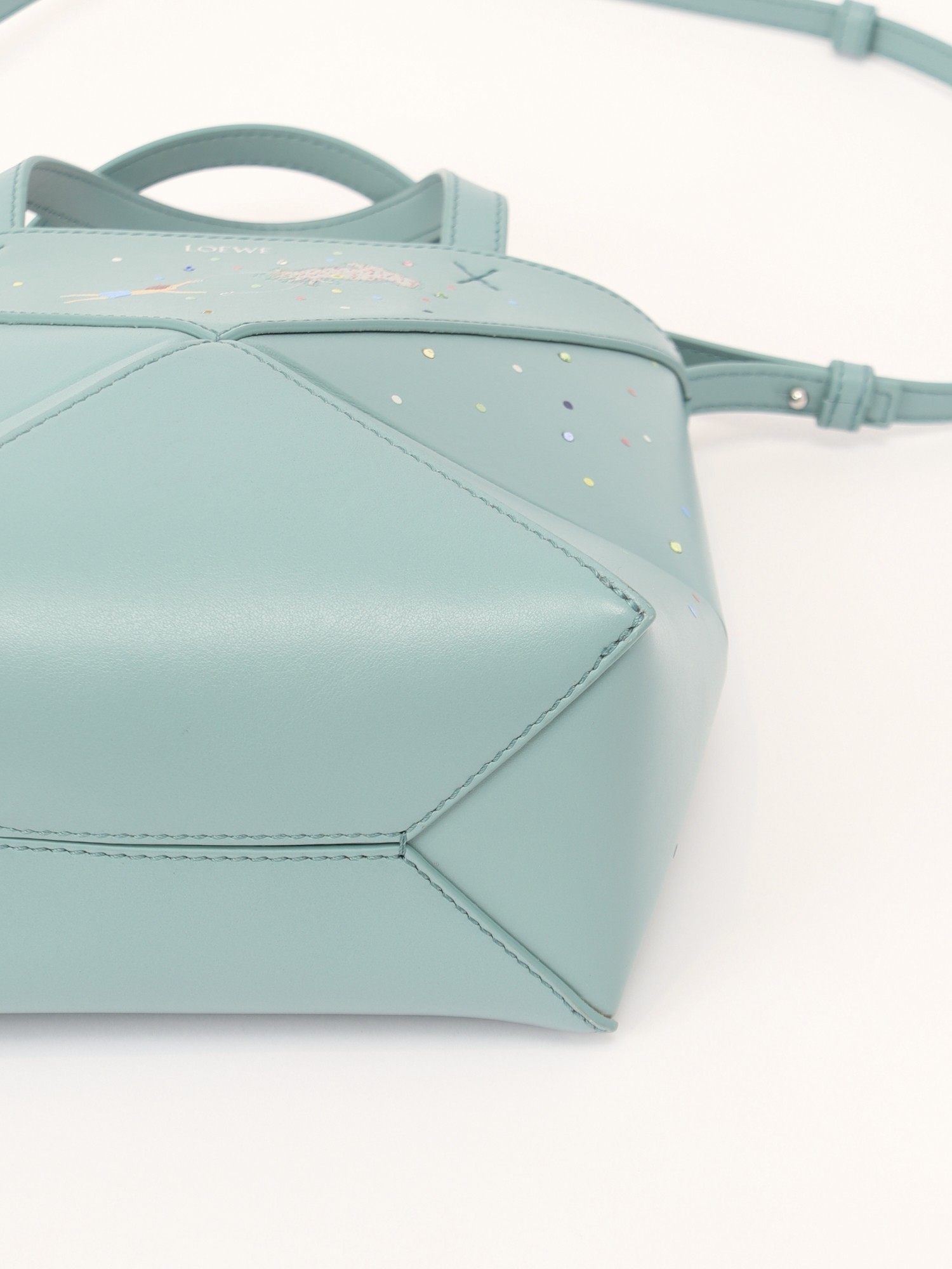 Loewe Puzzle 7