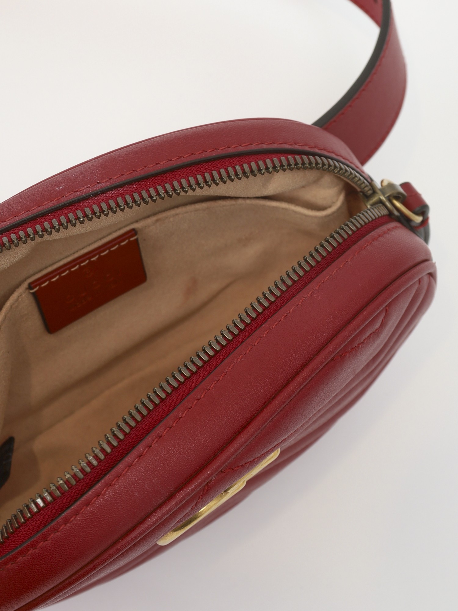 Gucci GG Marmont 9
