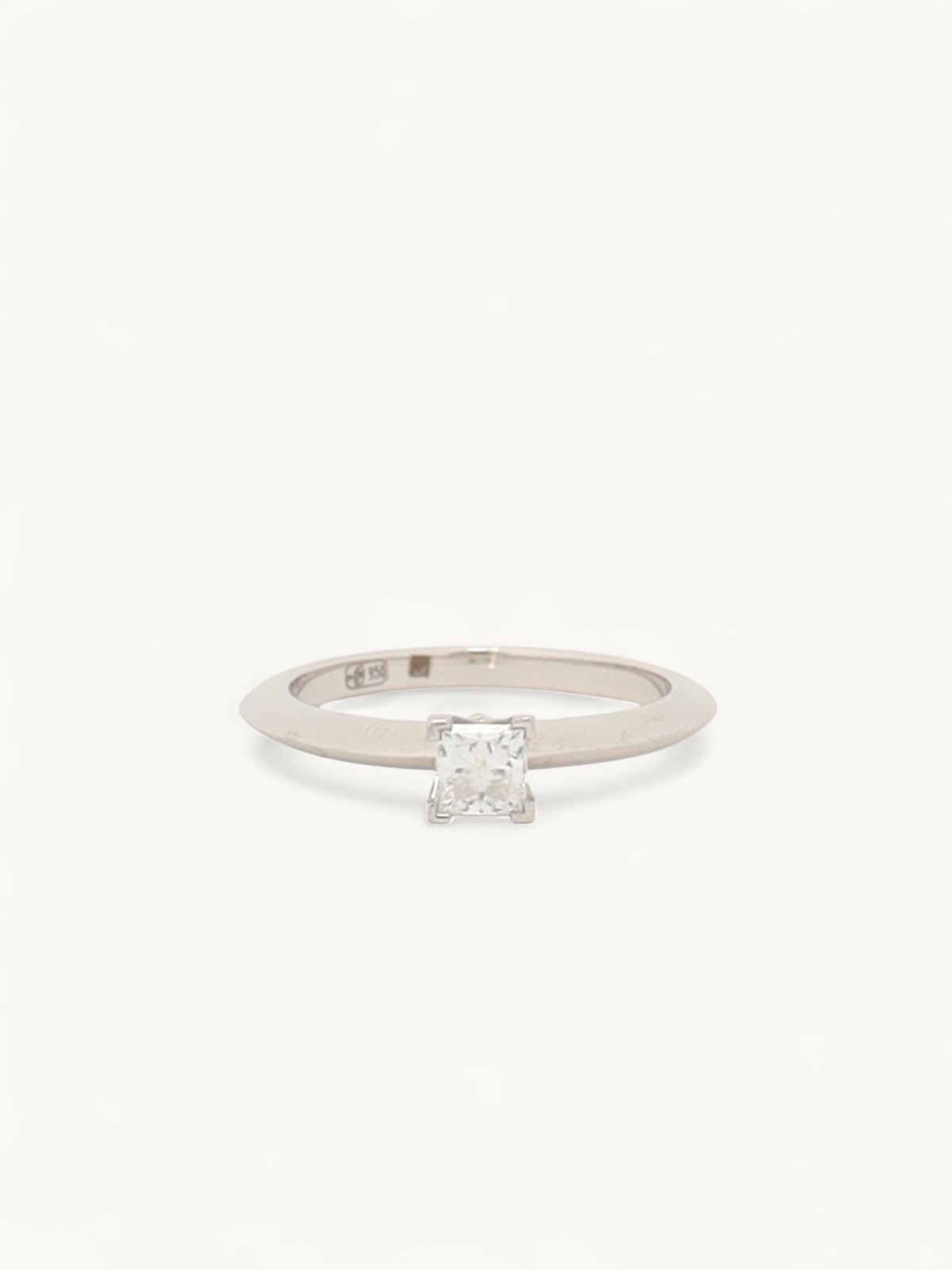 Tiffany Setting 0