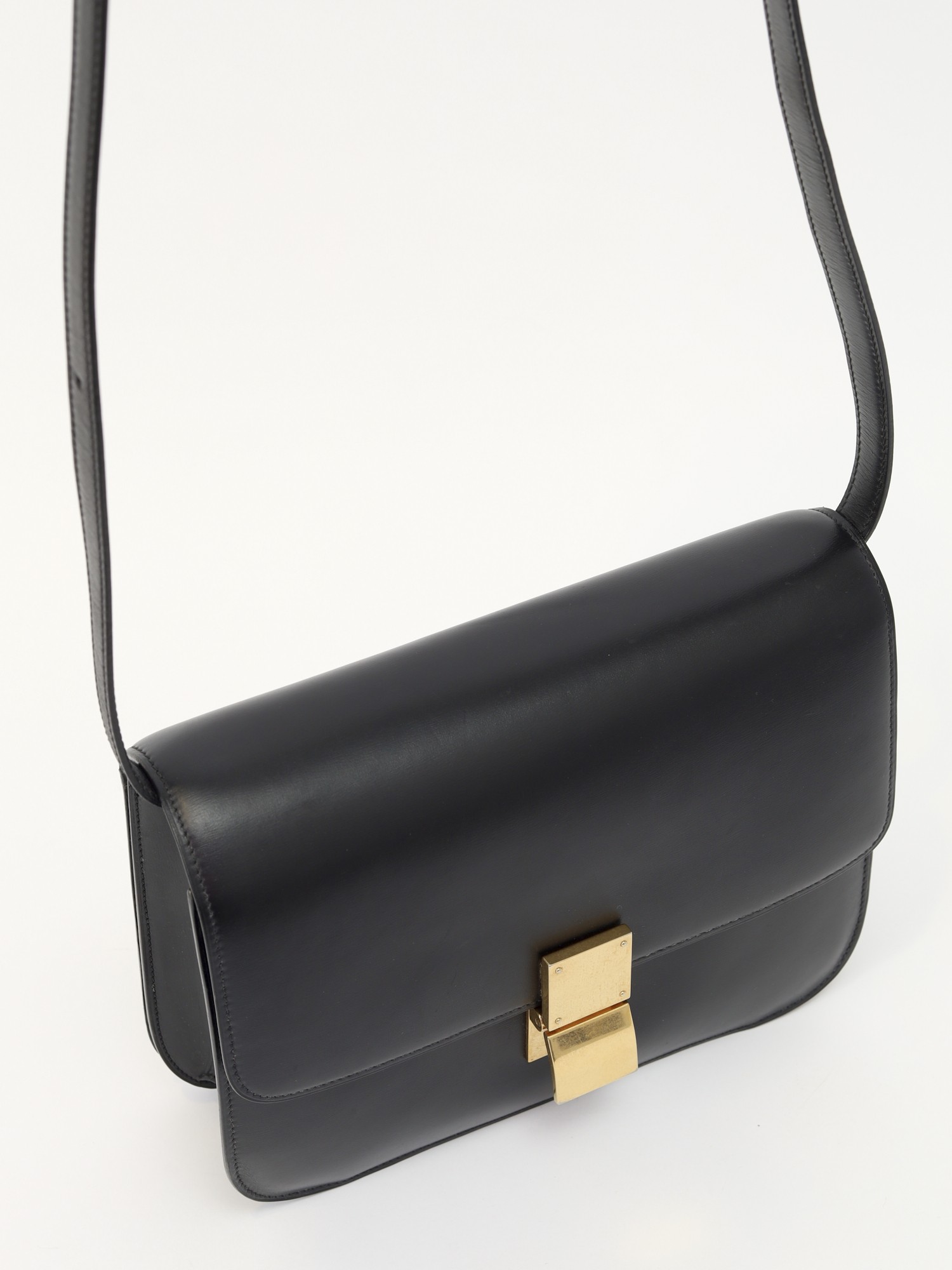 Celine Classic 4
