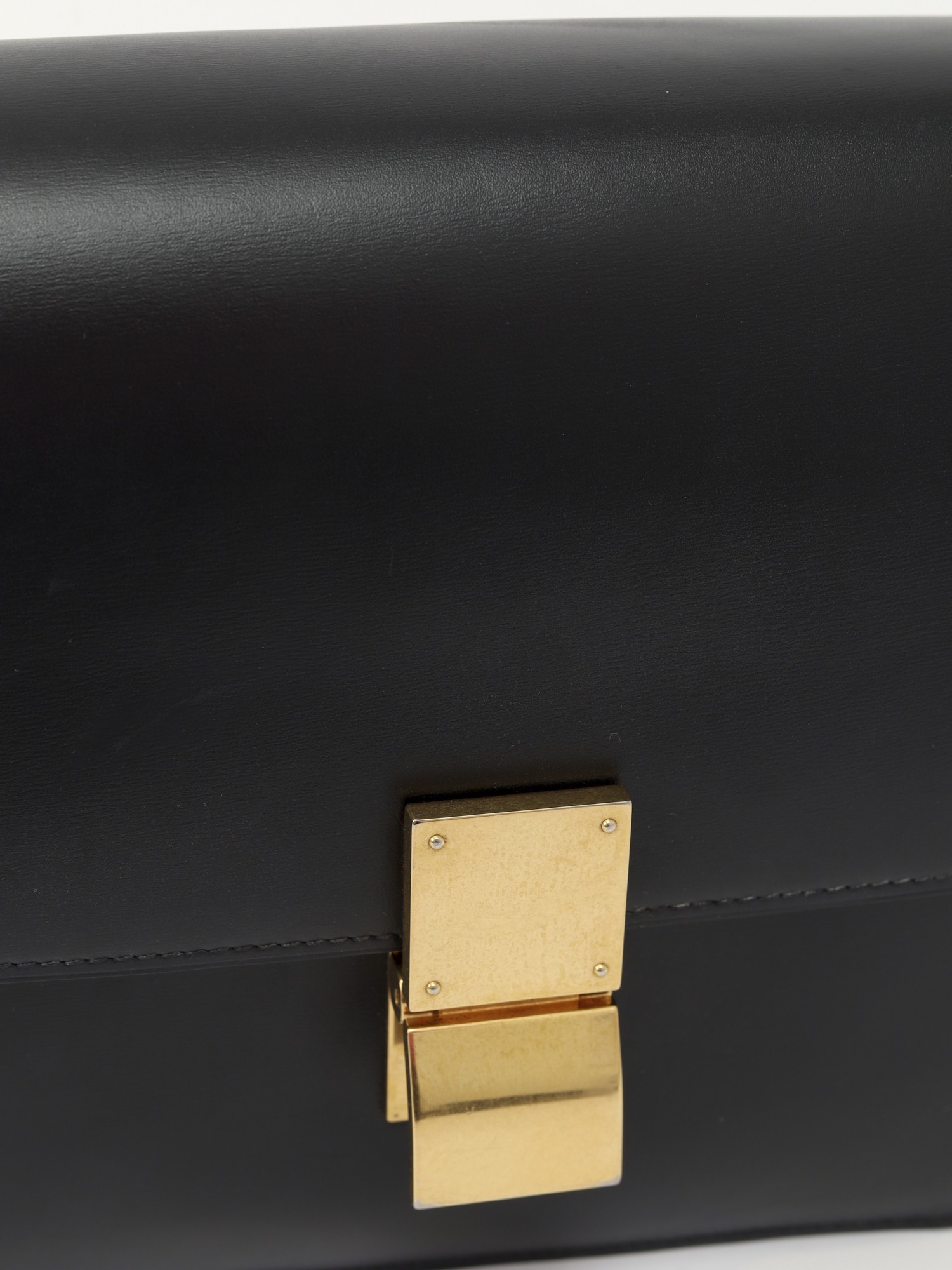 Celine Classic 5