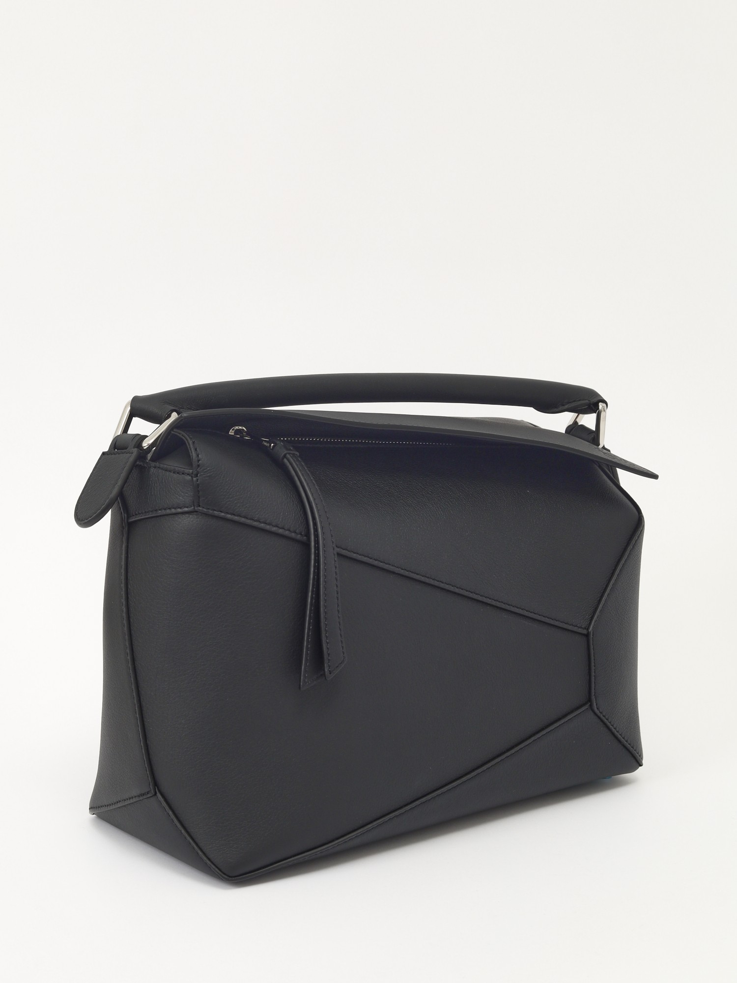 Loewe Puzzle 2