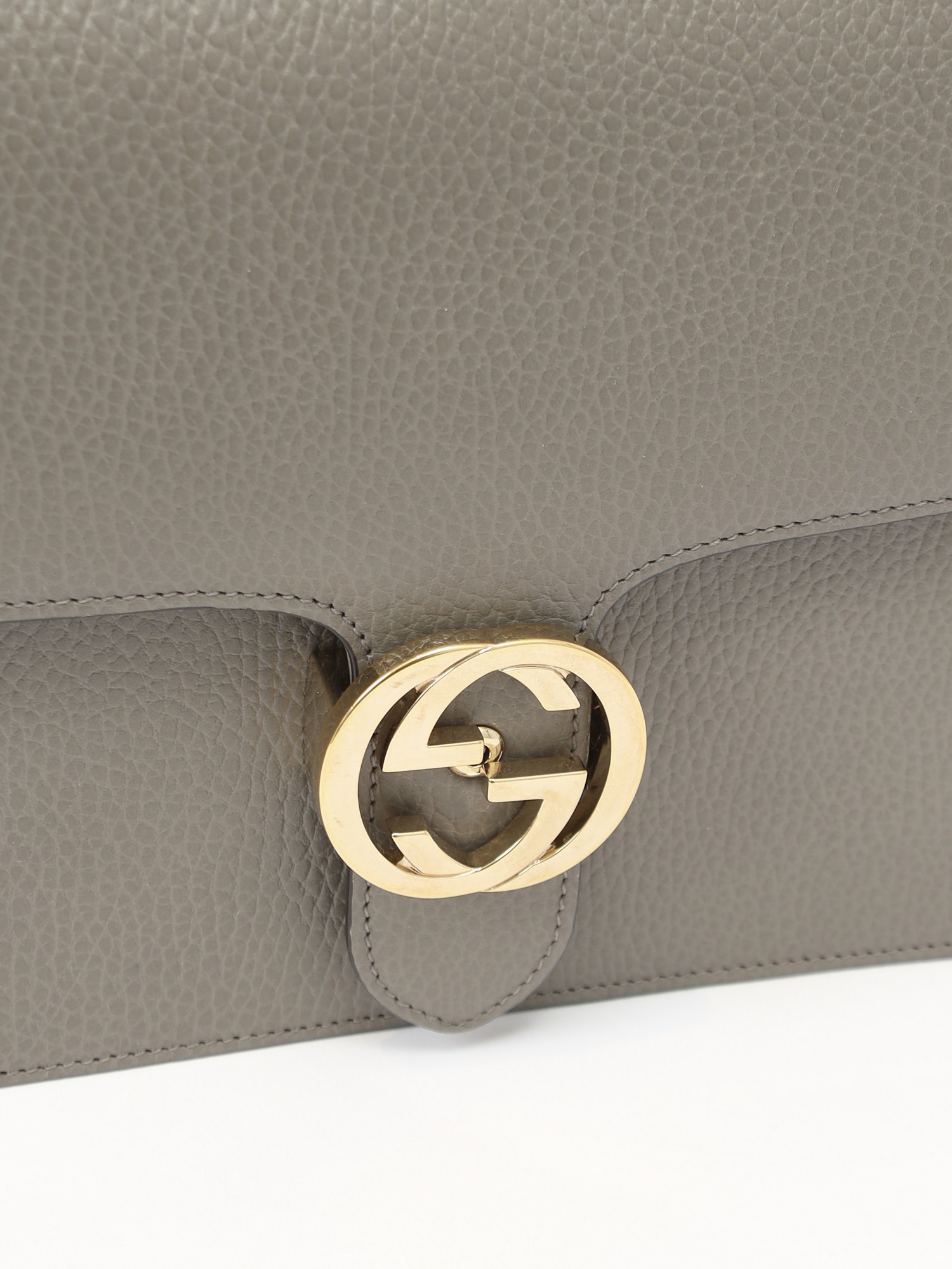 Gucci Interlocking 5