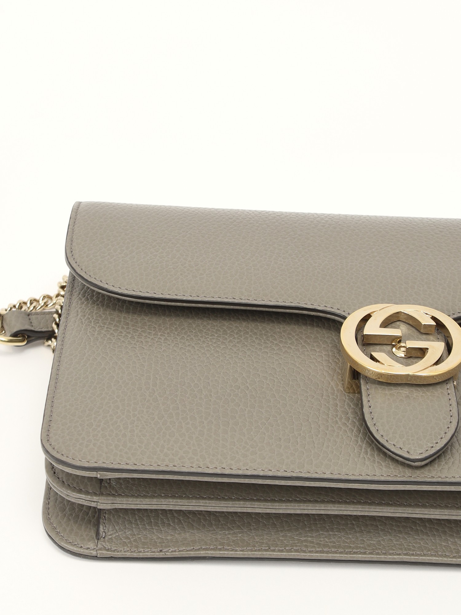 Gucci Interlocking 6
