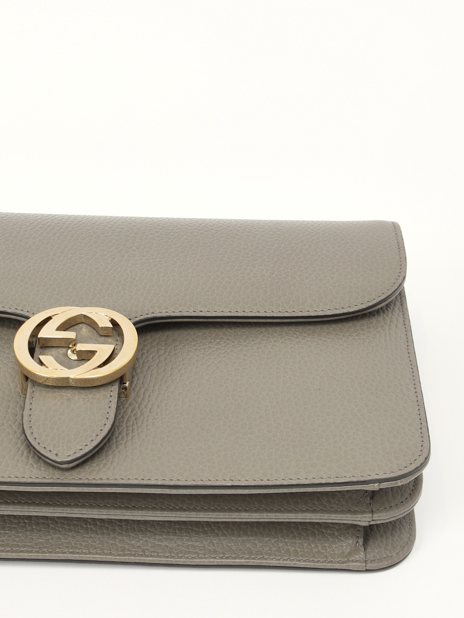 Gucci Interlocking 7