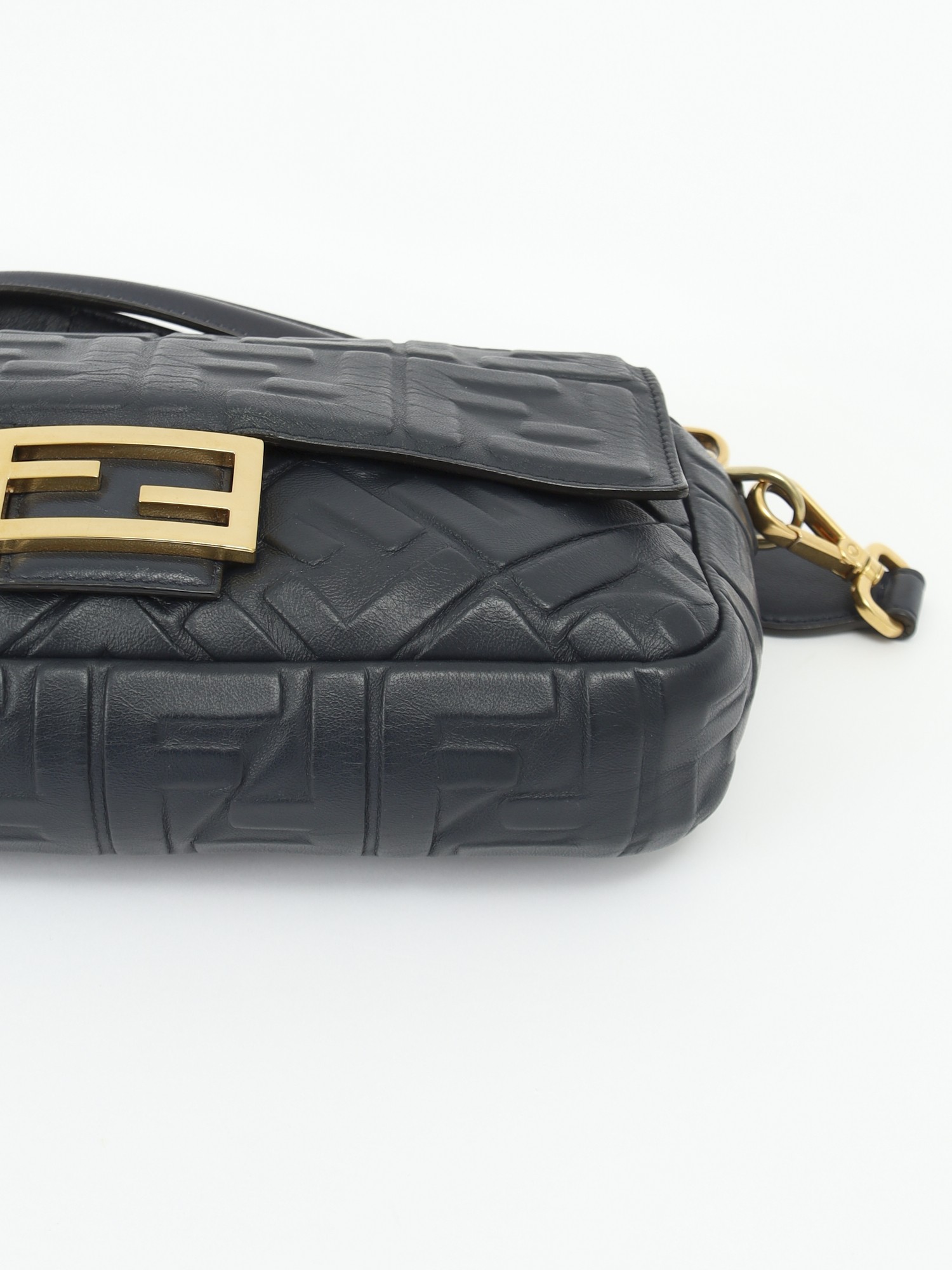 Fendi Baguette 9