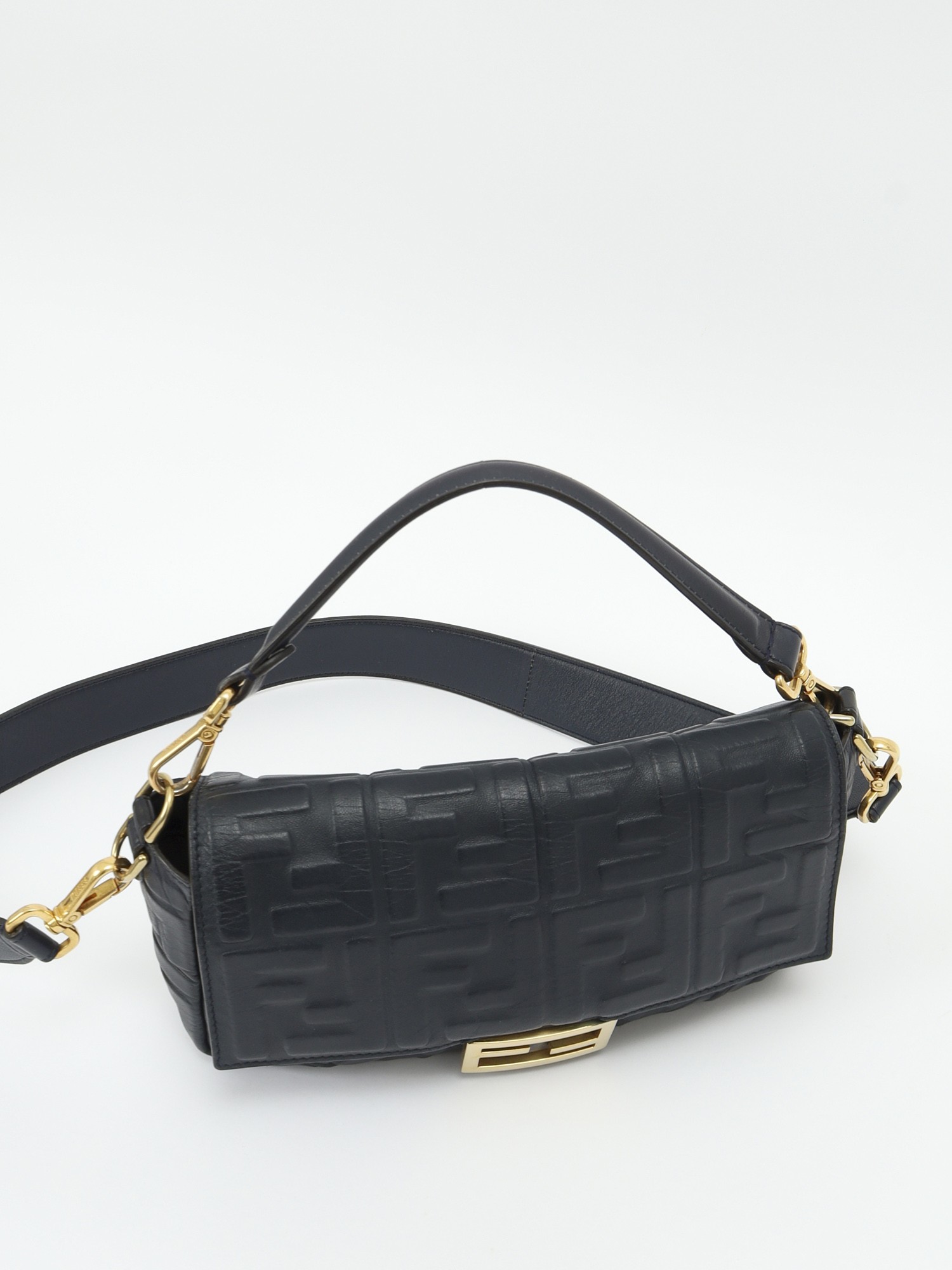 Fendi Baguette 4