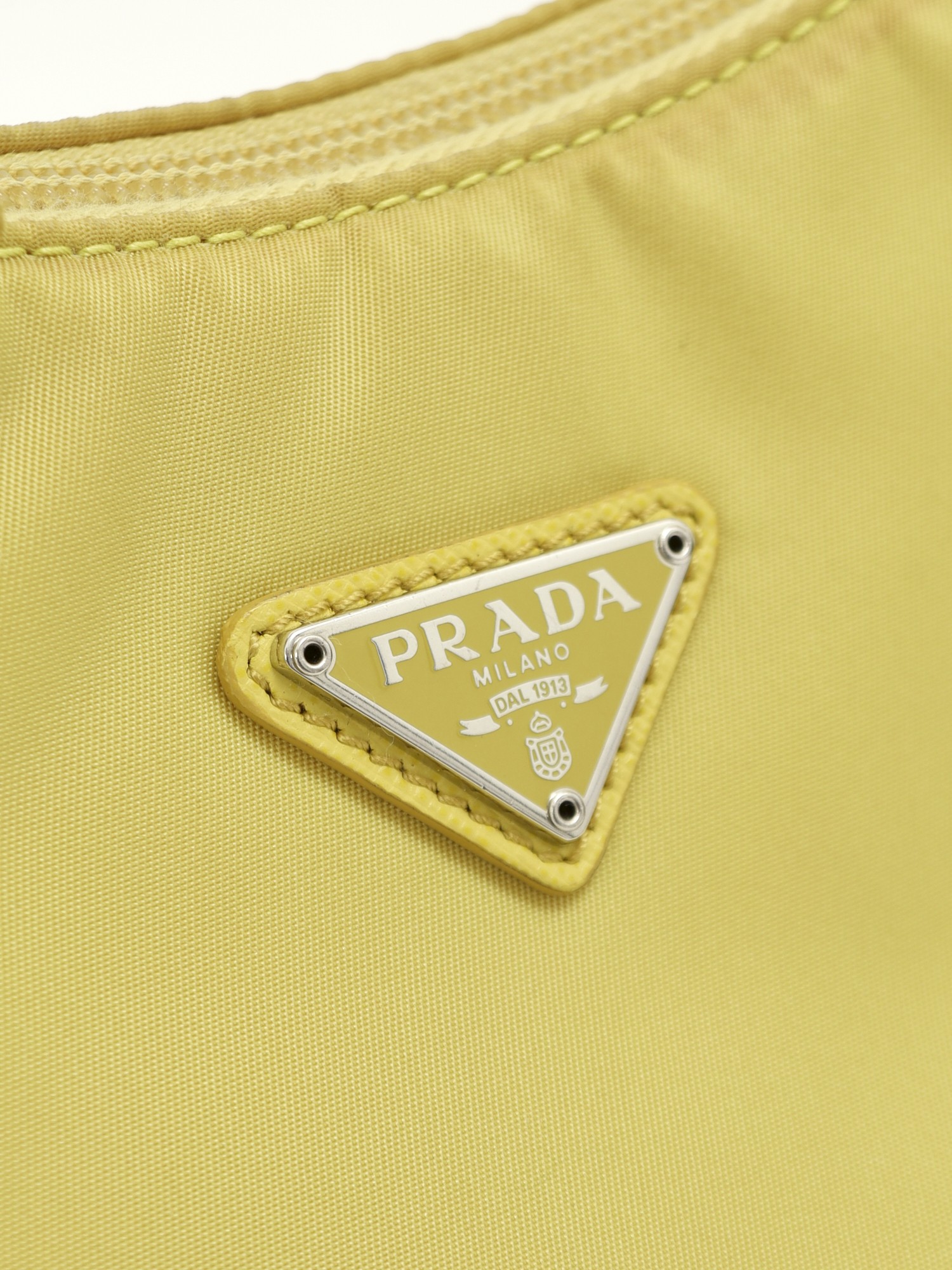 Prada Re-Edition 2000 4