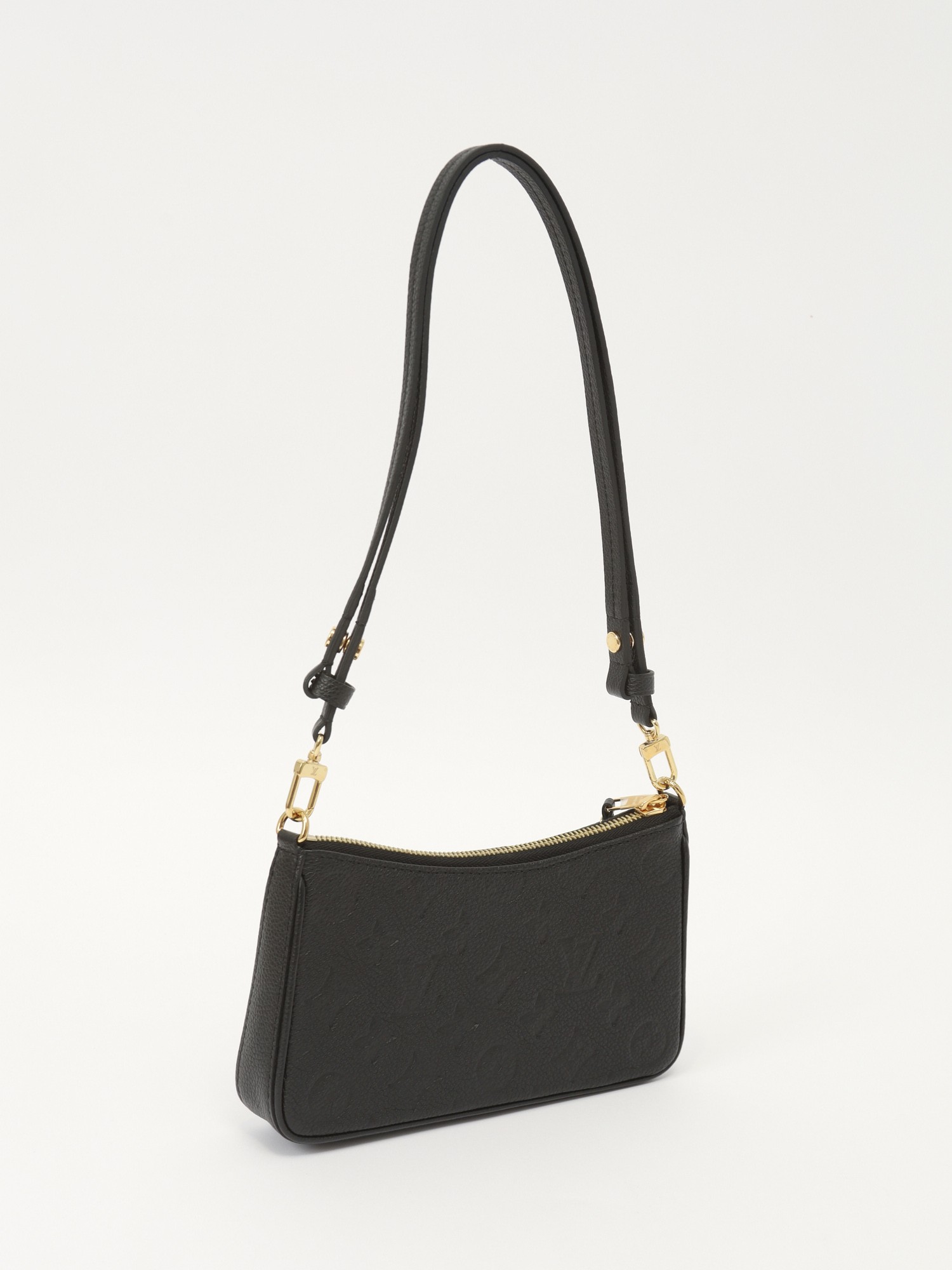 Louis Vuitton Easy Pouch 3