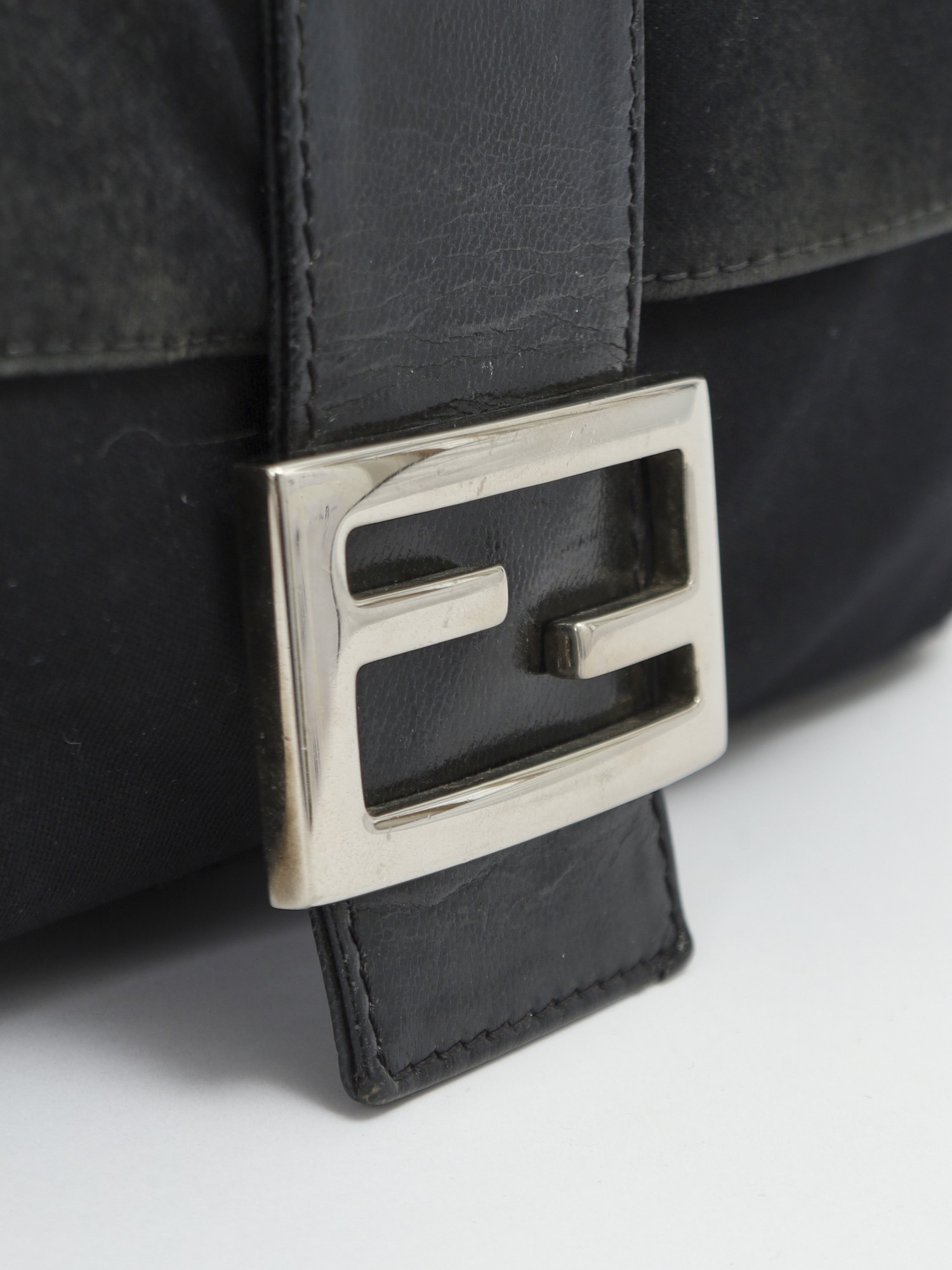 Fendi Baguette 6
