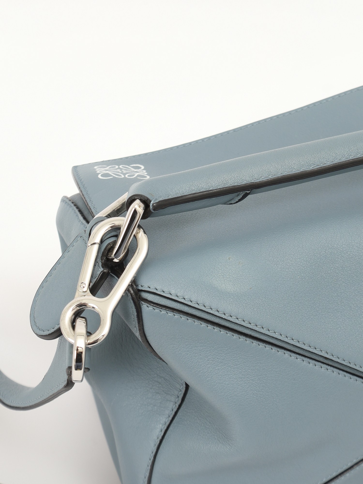 Loewe Puzzle 6