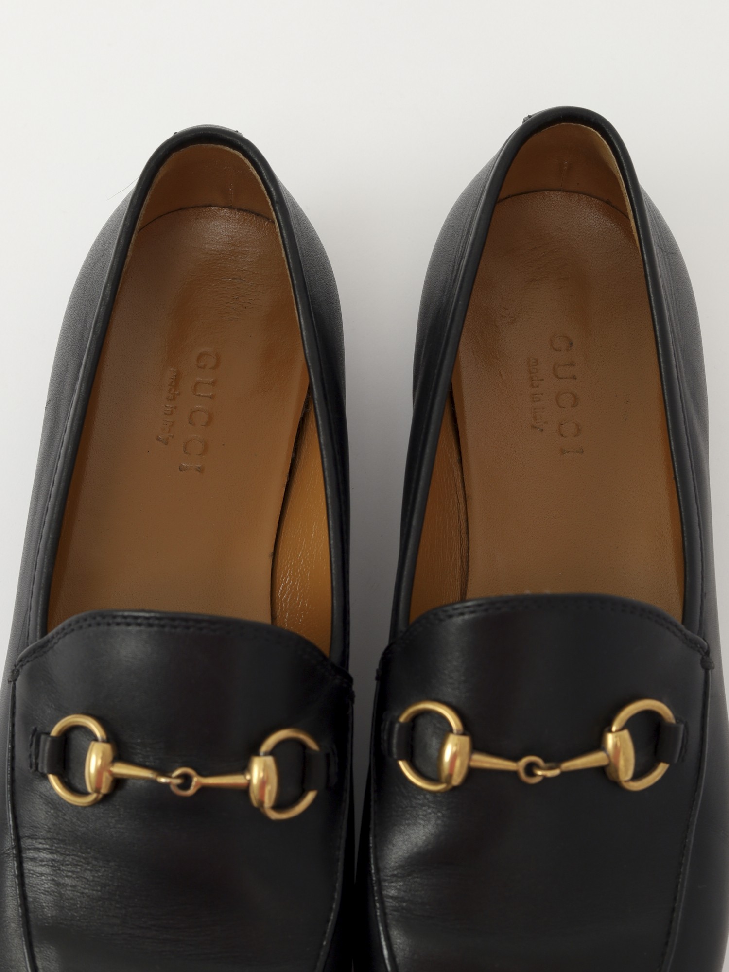 Gucci Shoes 36.5 7