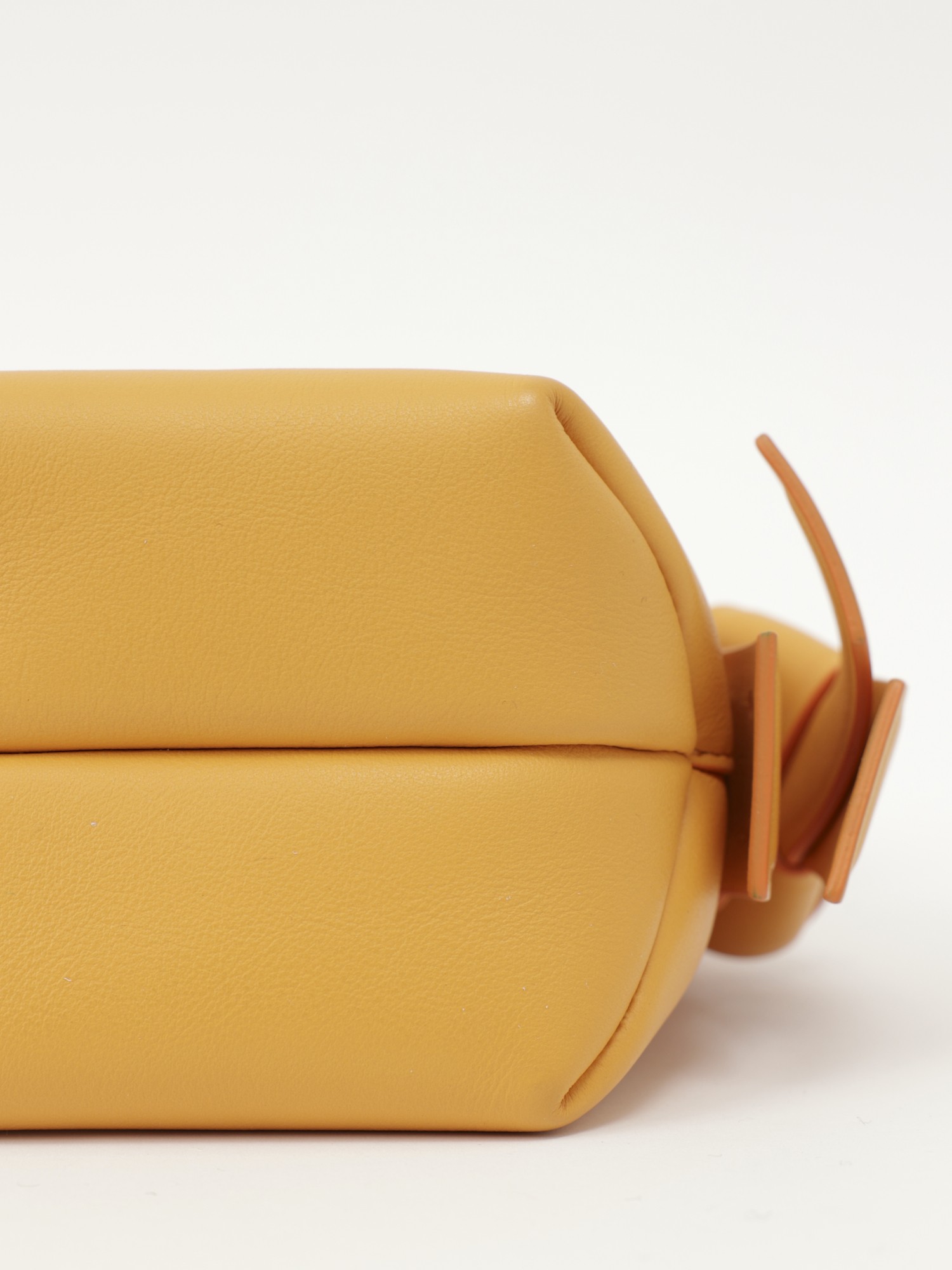Acne Studios Musubi 9