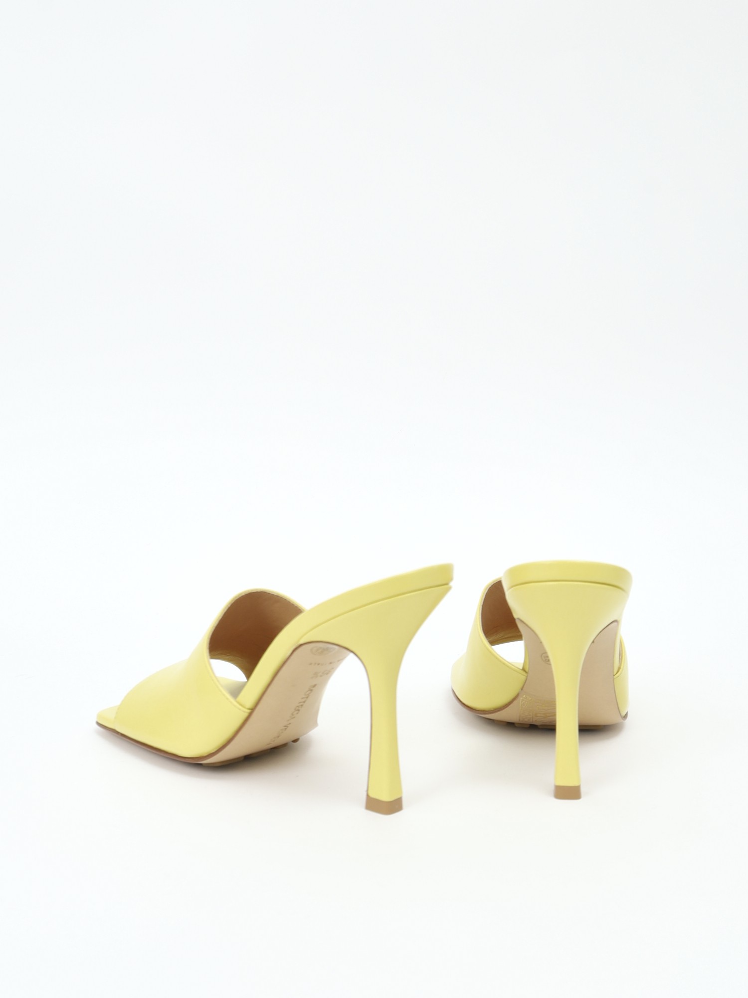 Bottega Veneta Shoes 36.5 4