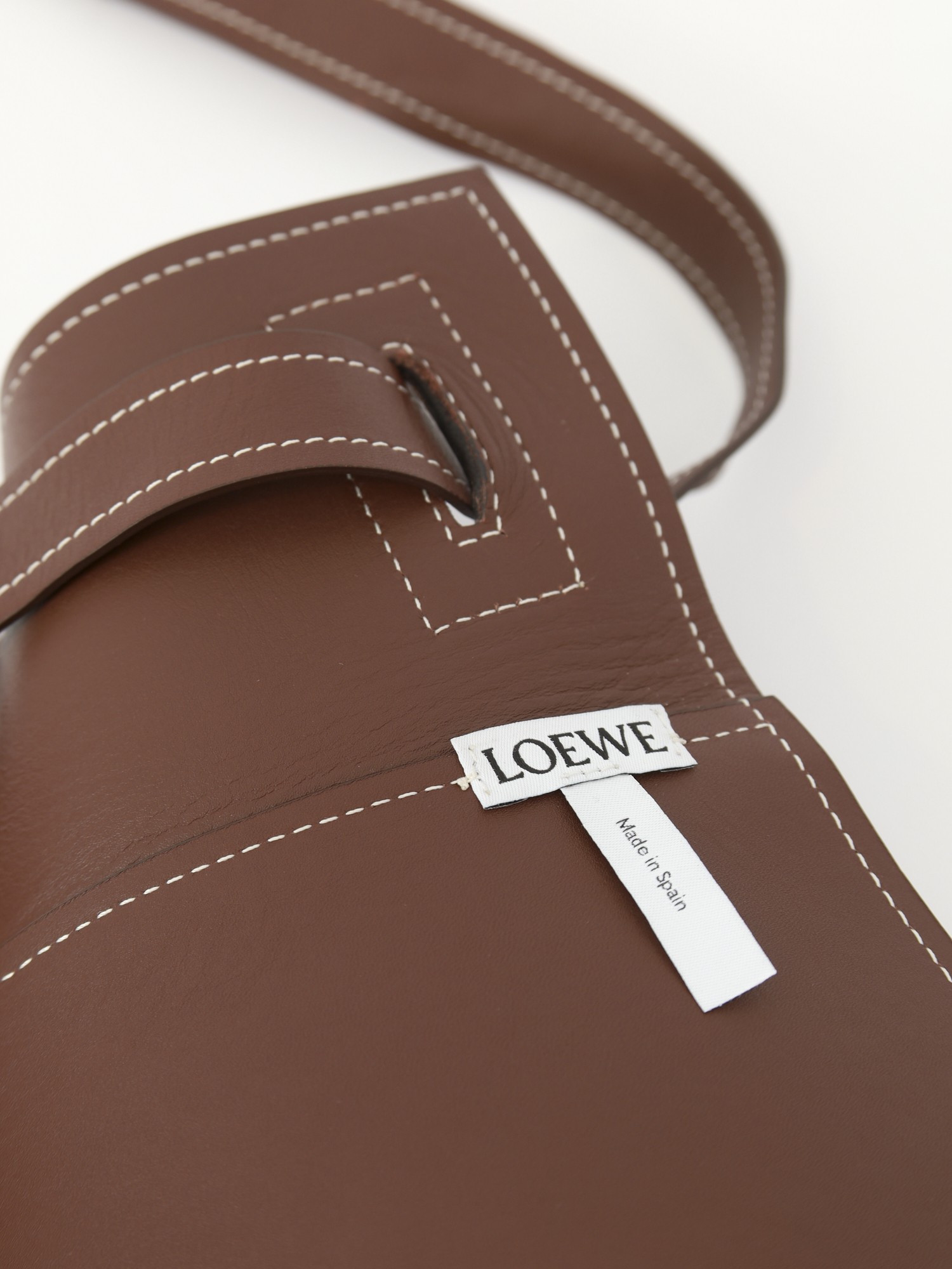 Loewe Belt 5