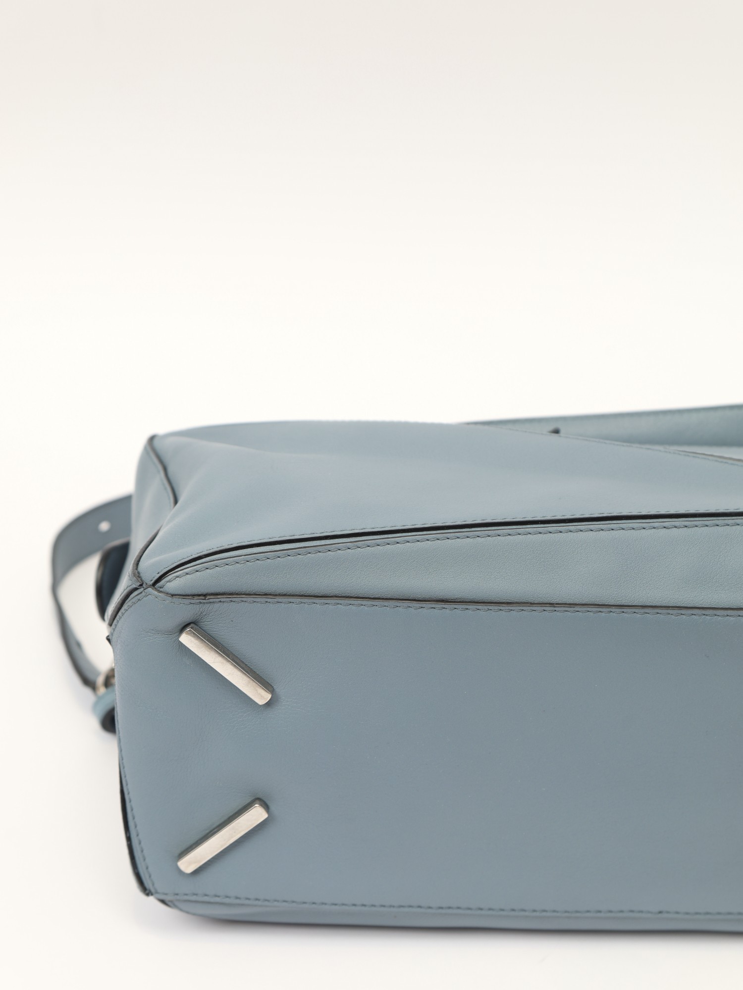 Loewe Puzzle  8
