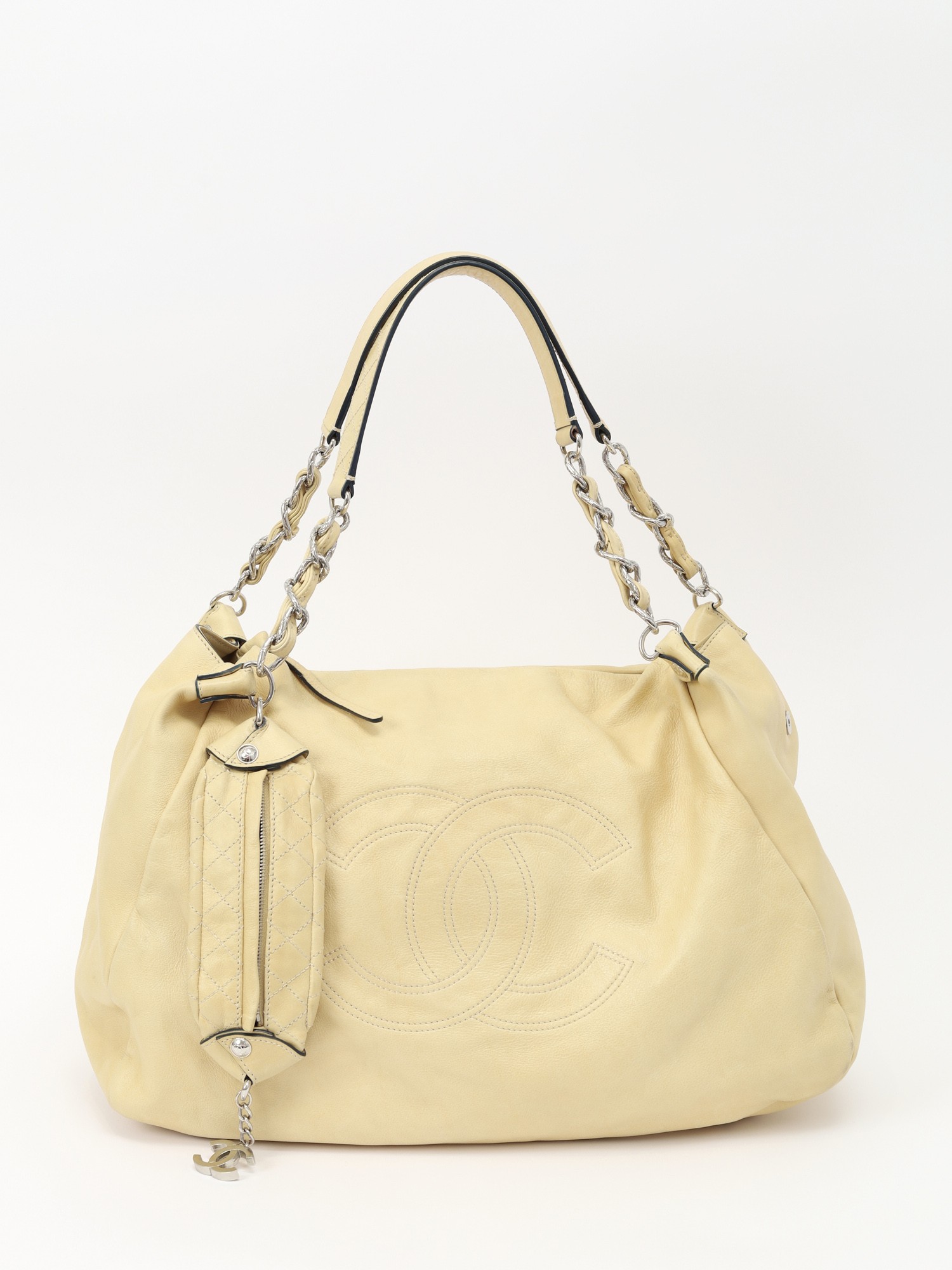 Chanel Leather Bag 0