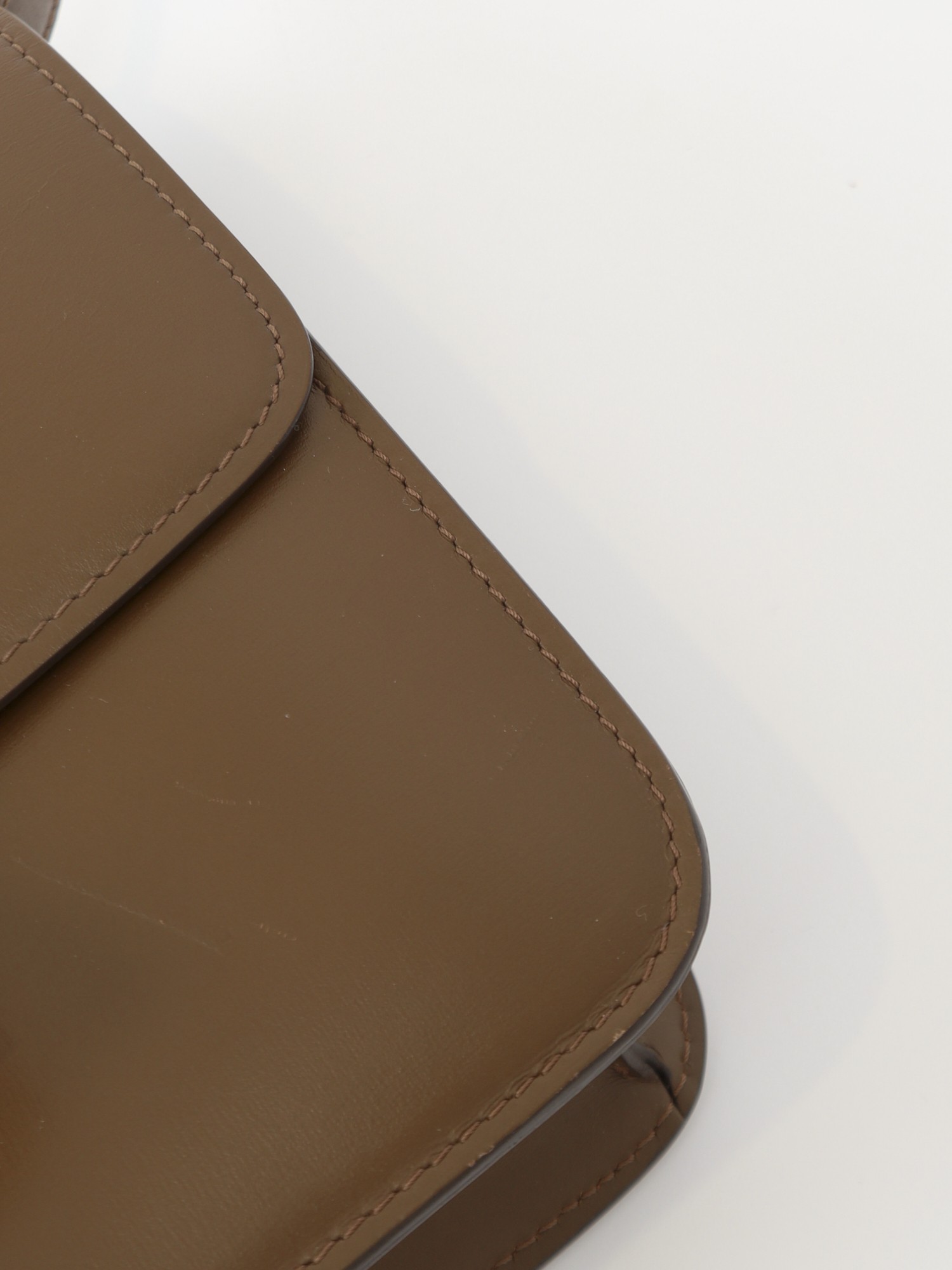 Celine Classic 11