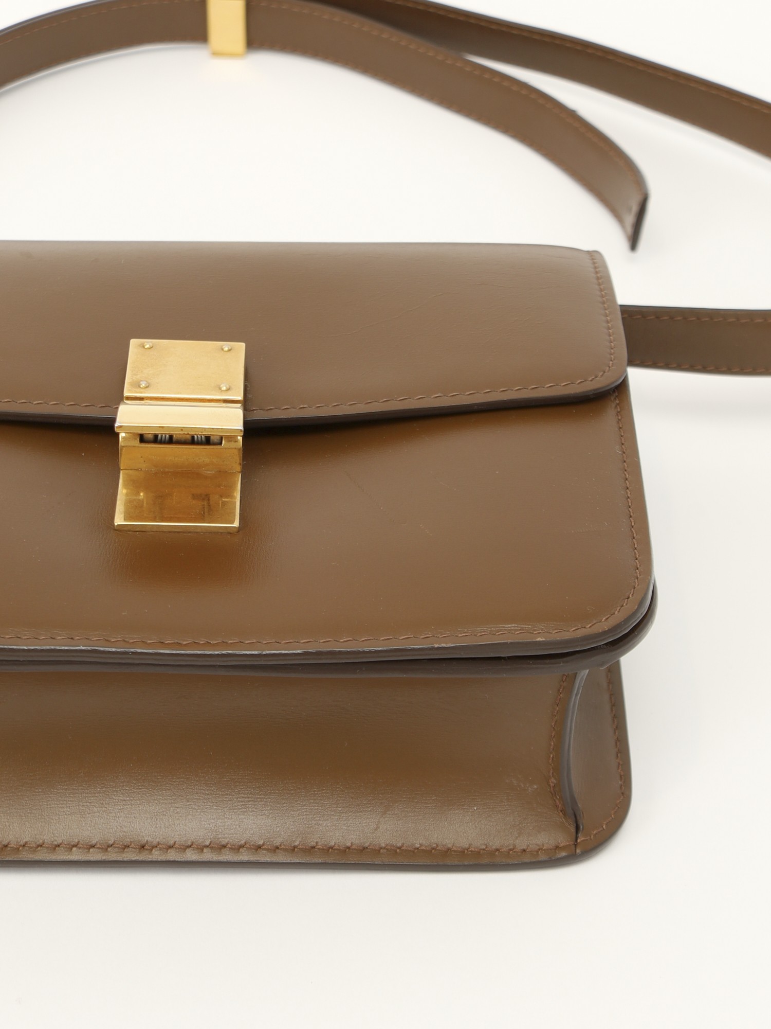 Celine Classic 8