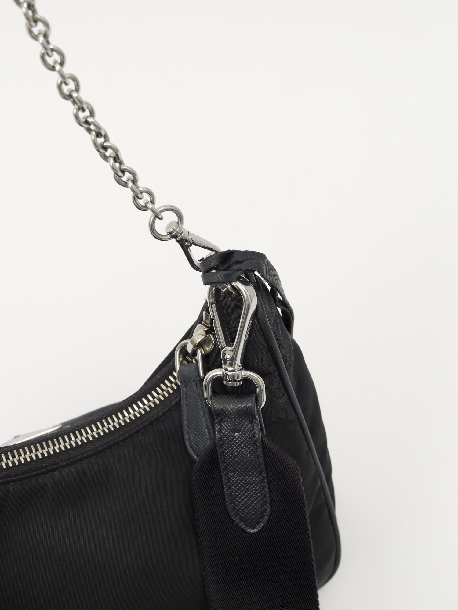 Prada Re-Edition 2005 10