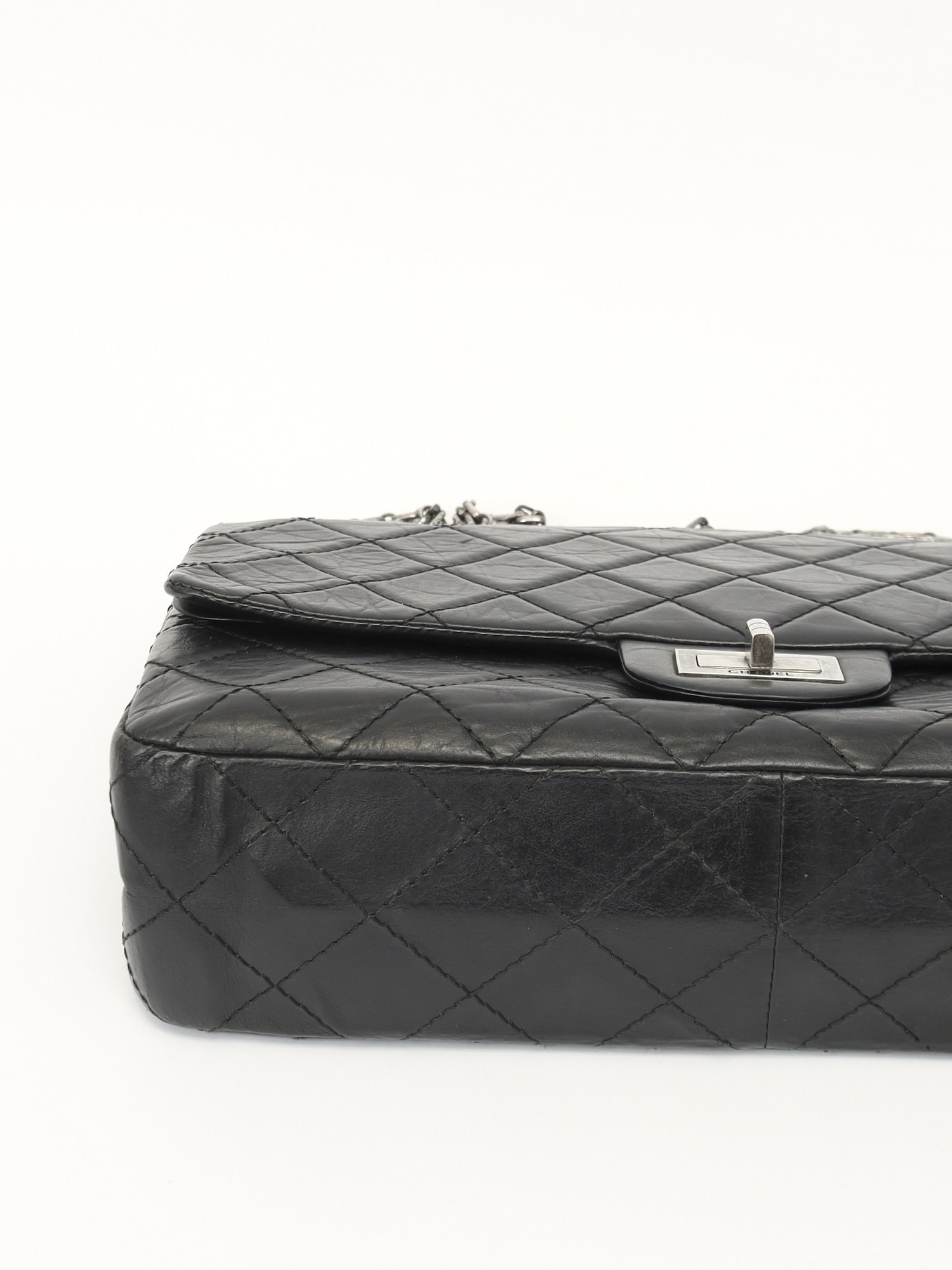 Chanel 2.55 6