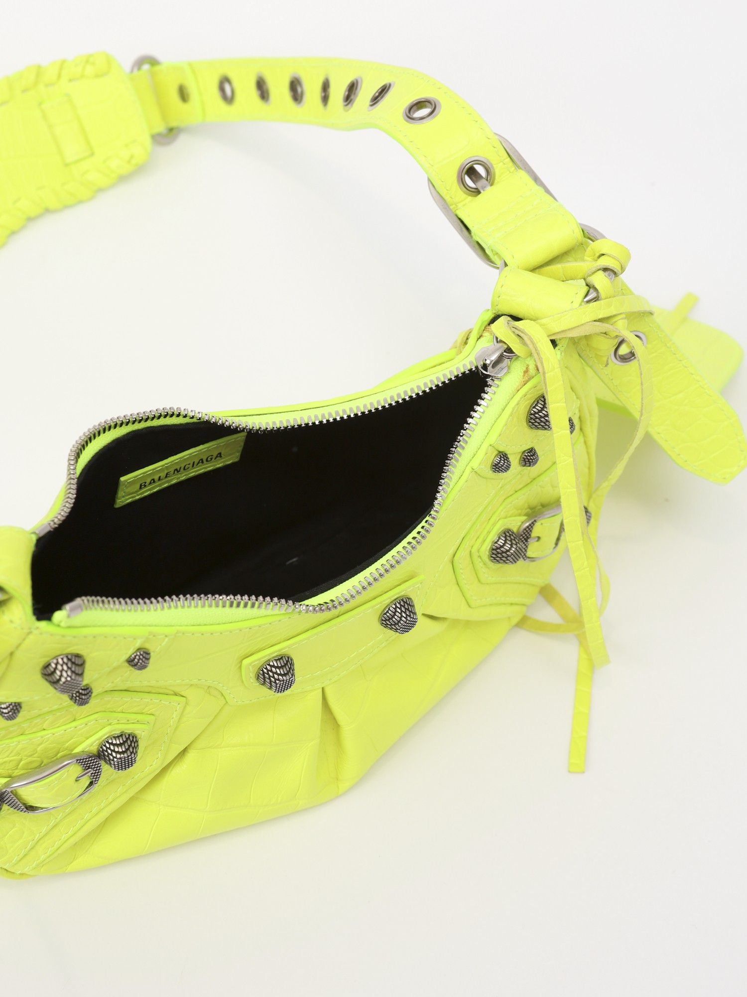 Balenciaga Le Cagole 9