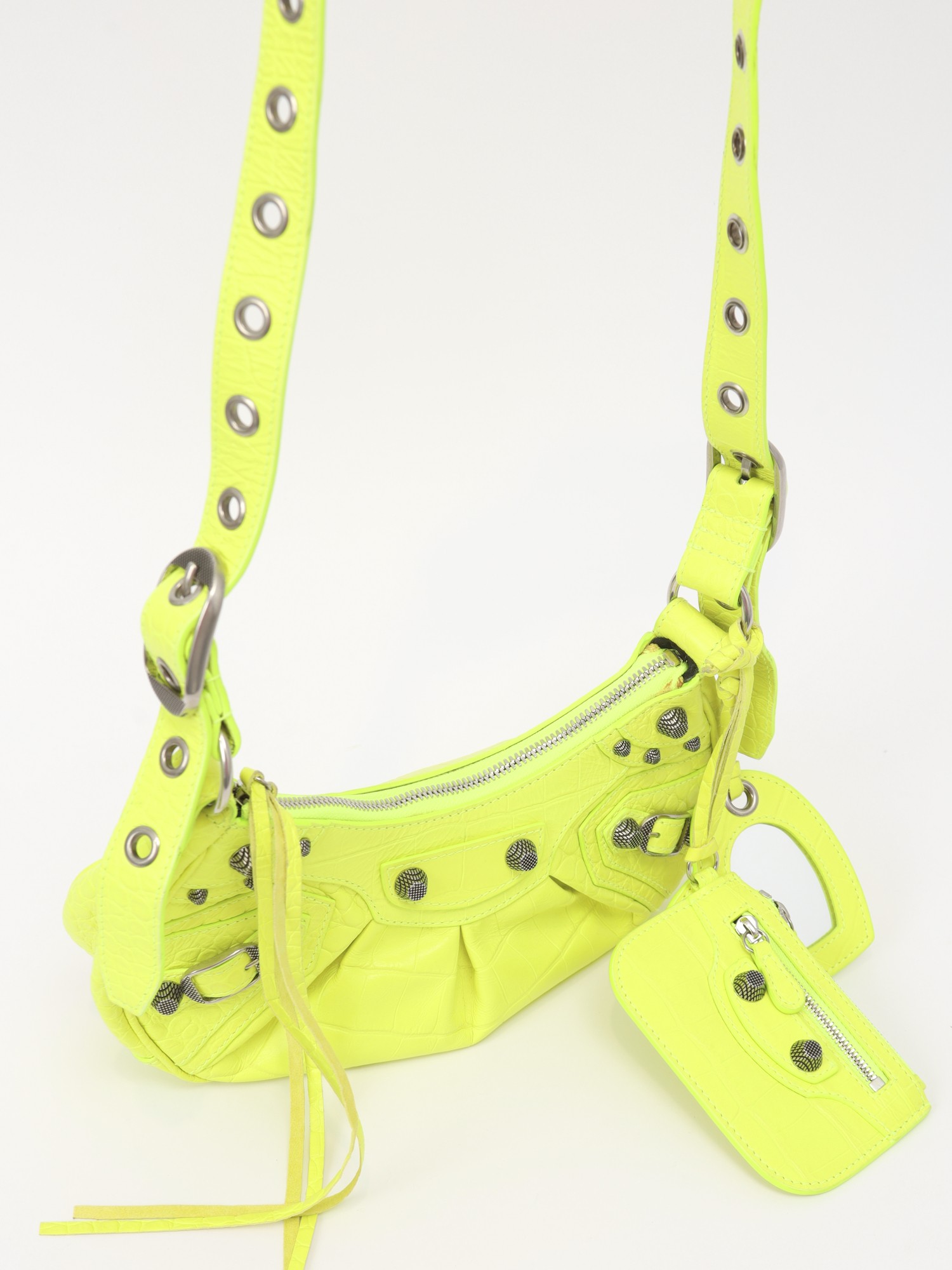 Balenciaga Le Cagole 4