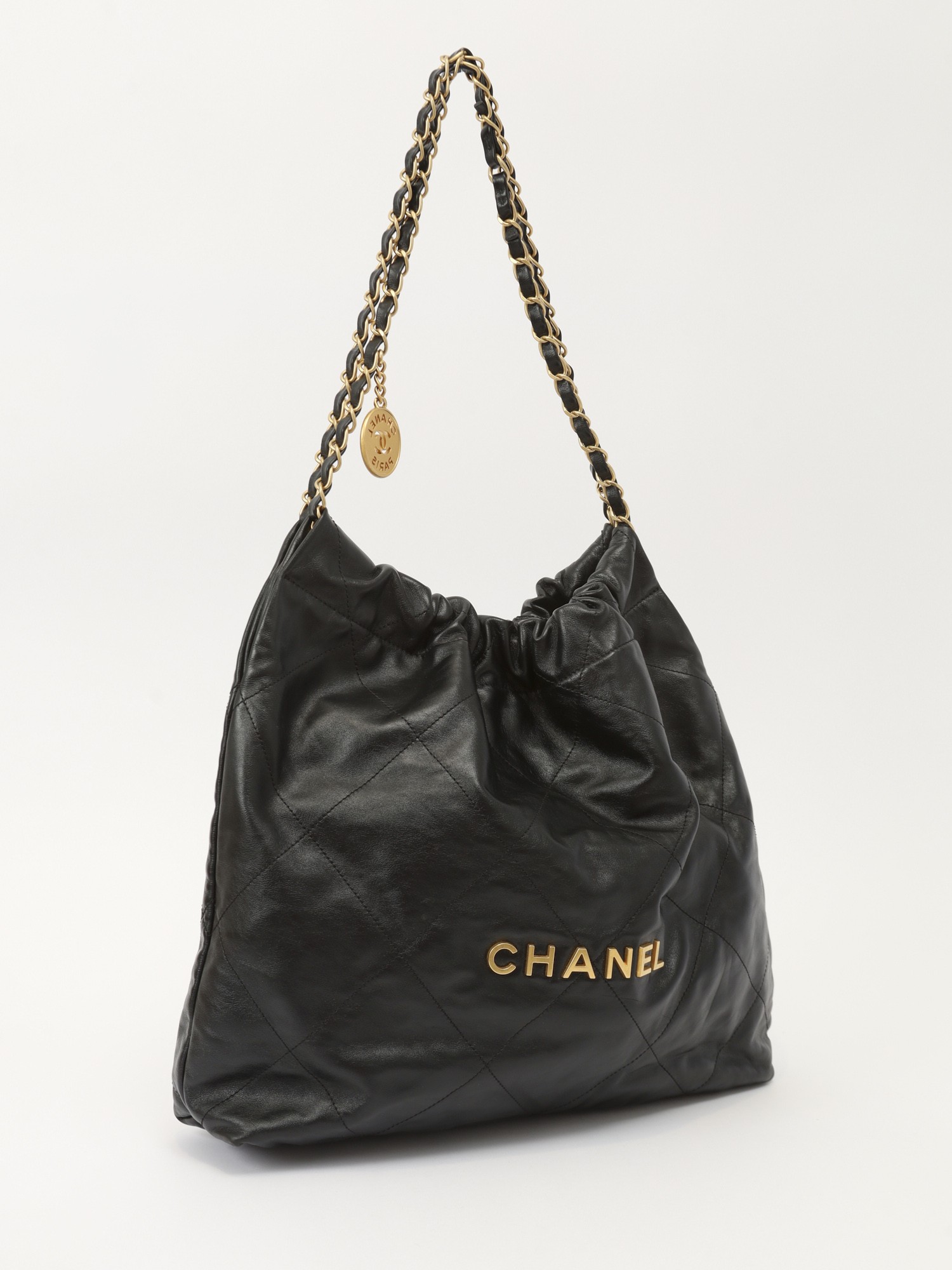 Chanel 22 2