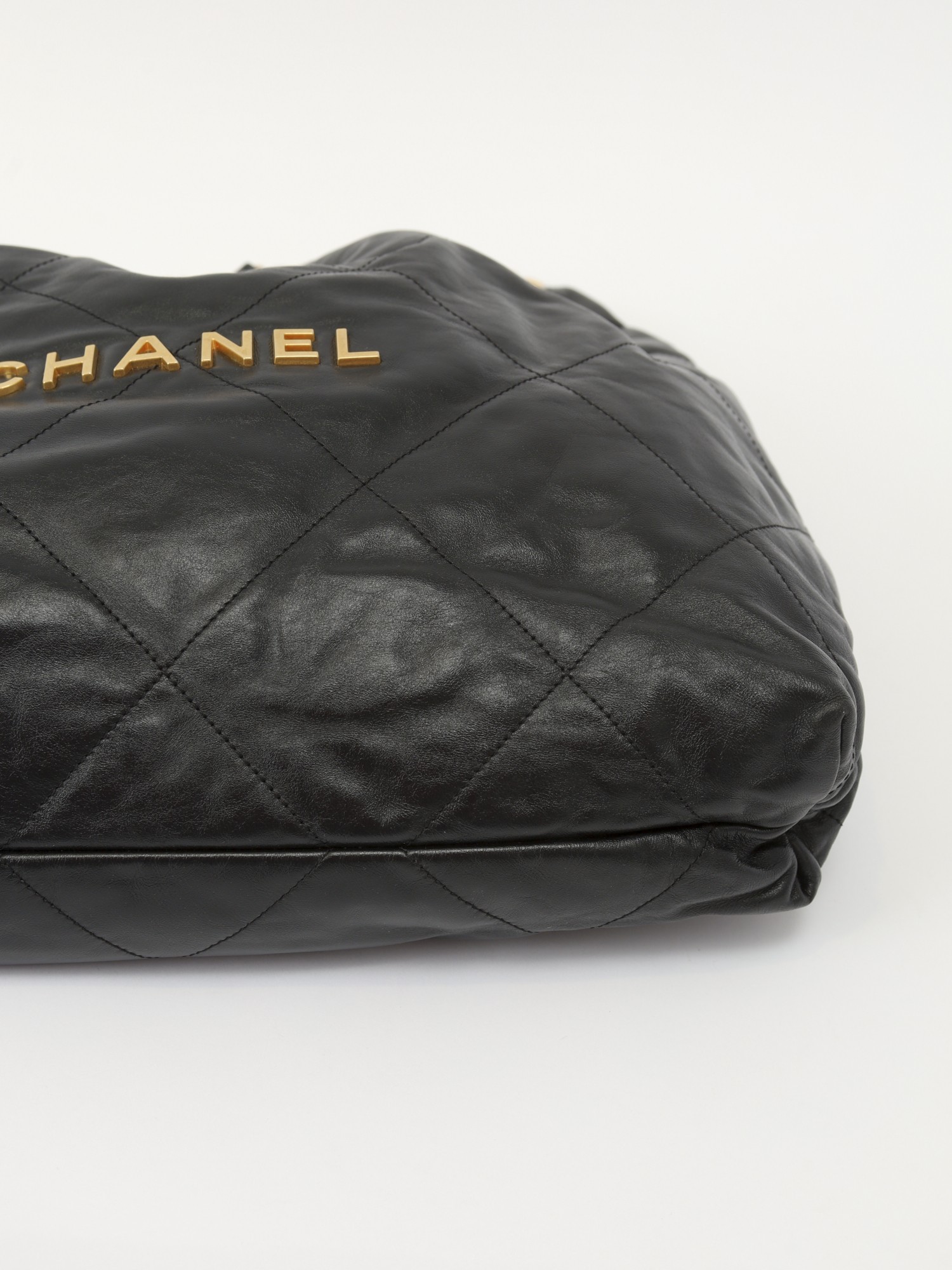 Chanel 22 8