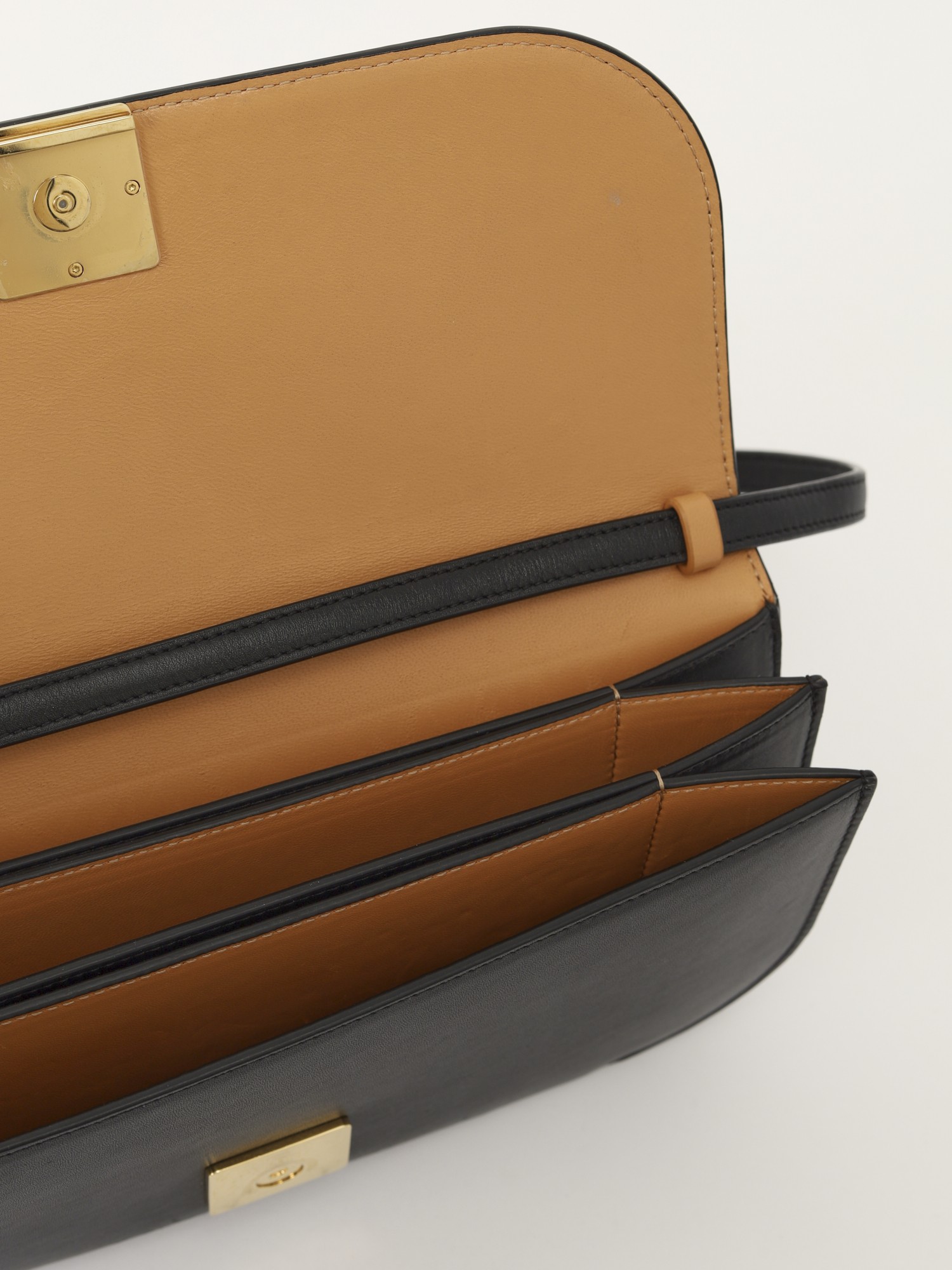Loewe Goya 9