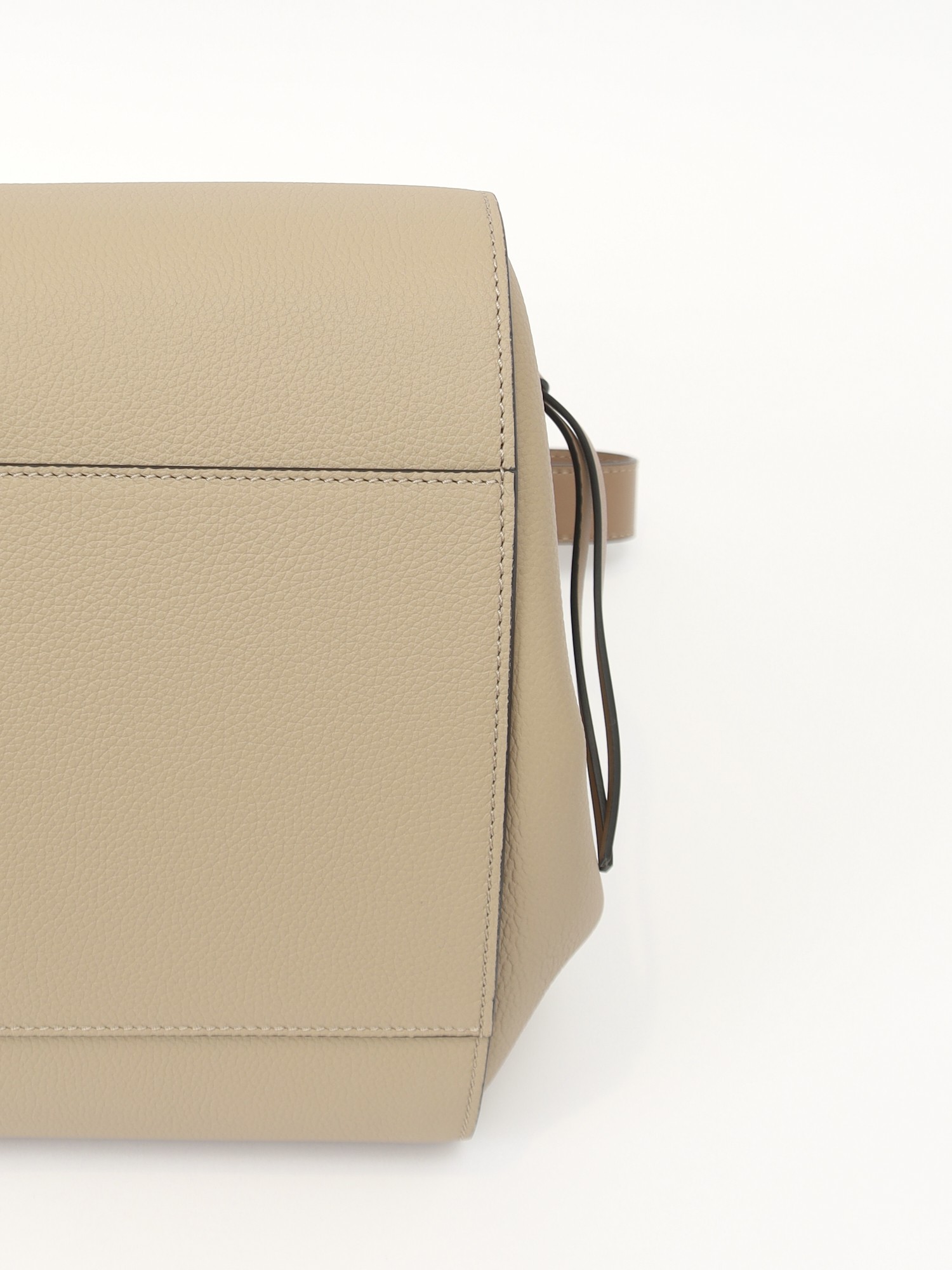 Loewe Hammock 10