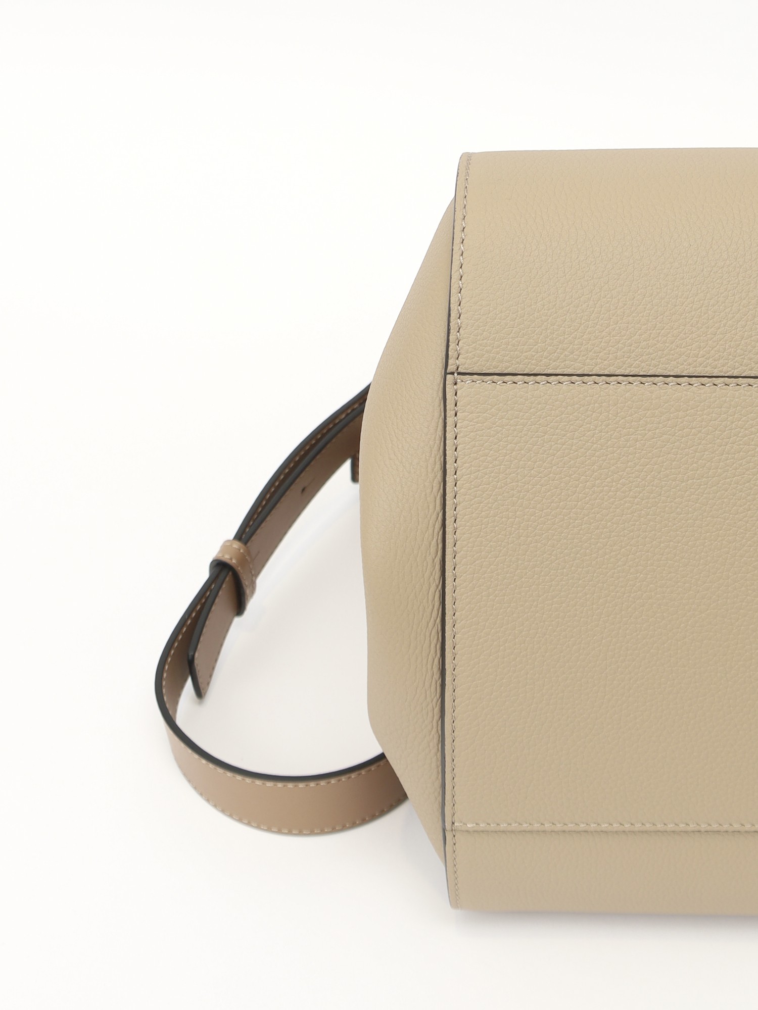 Loewe Hammock 9