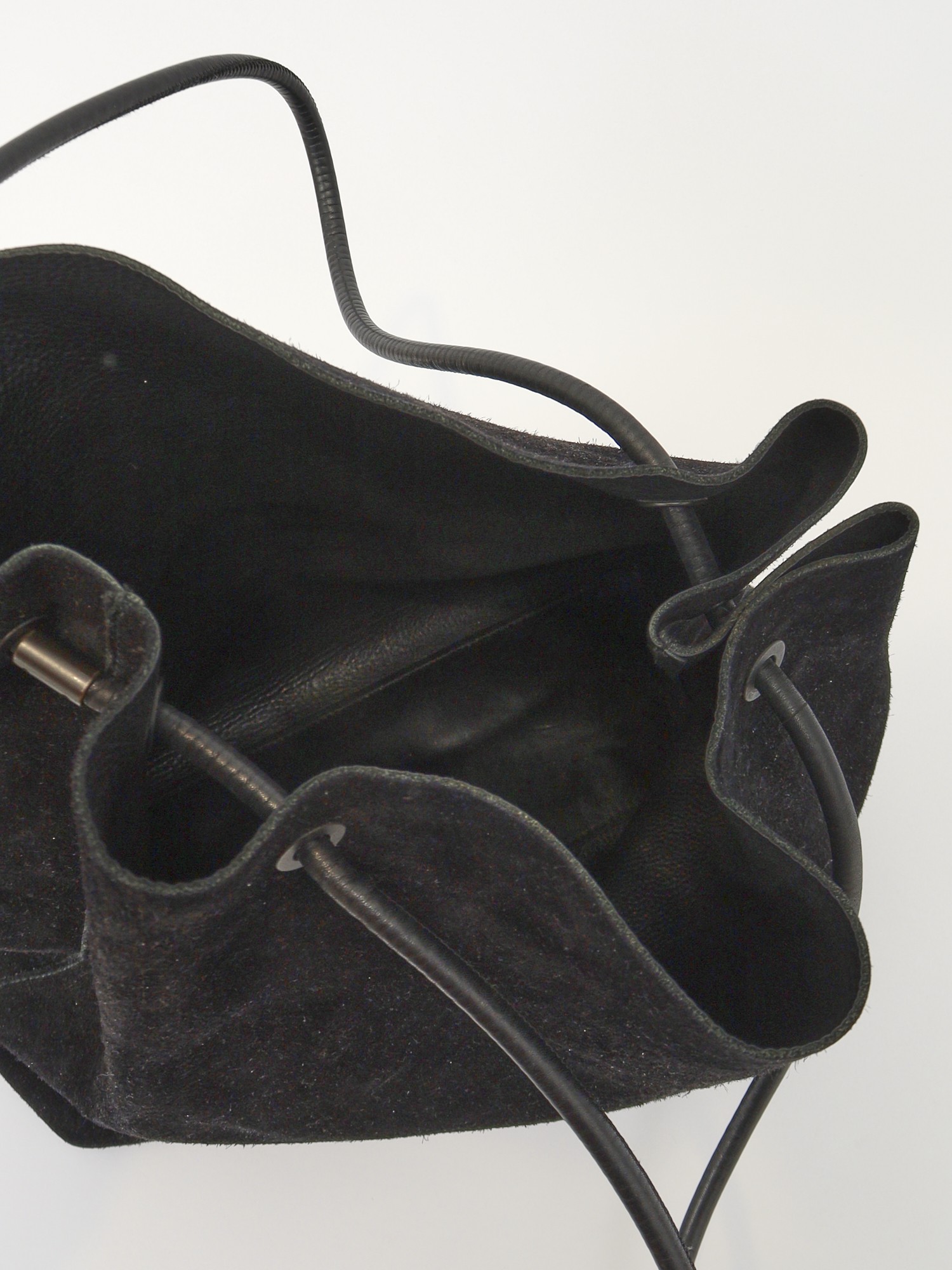 Gucci Leather Bag 9
