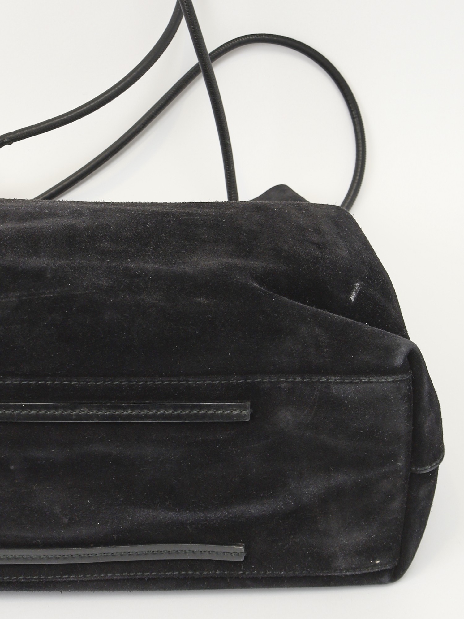 Gucci Leather Bag 7