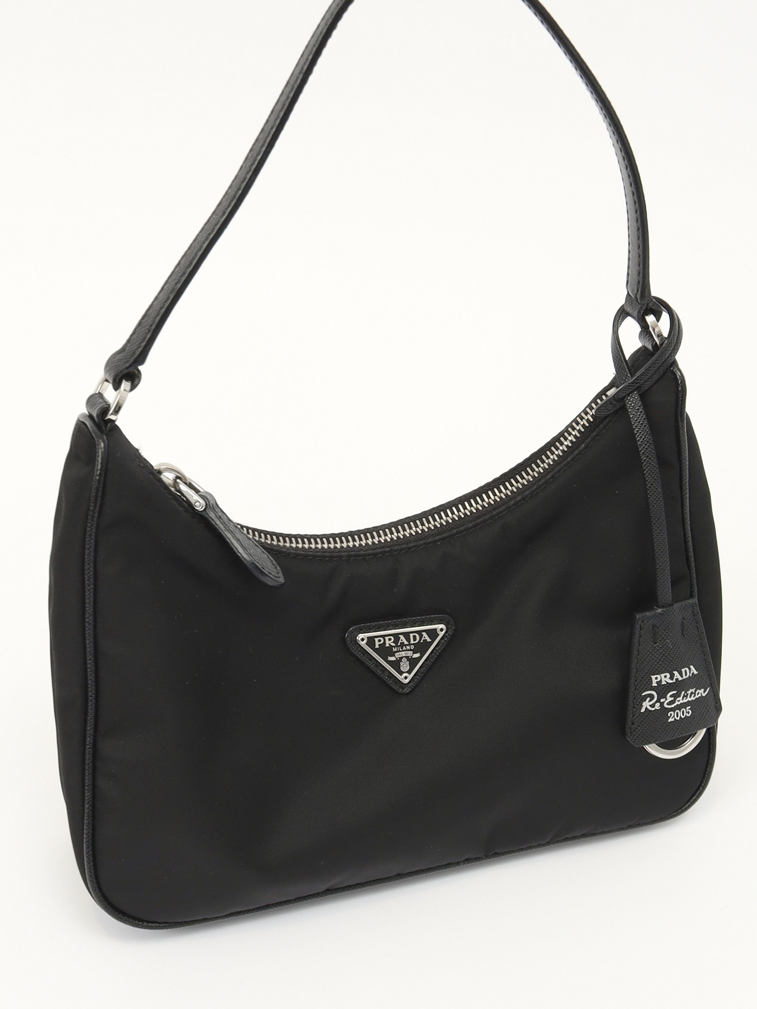 Prada Re-Edition 2005 4