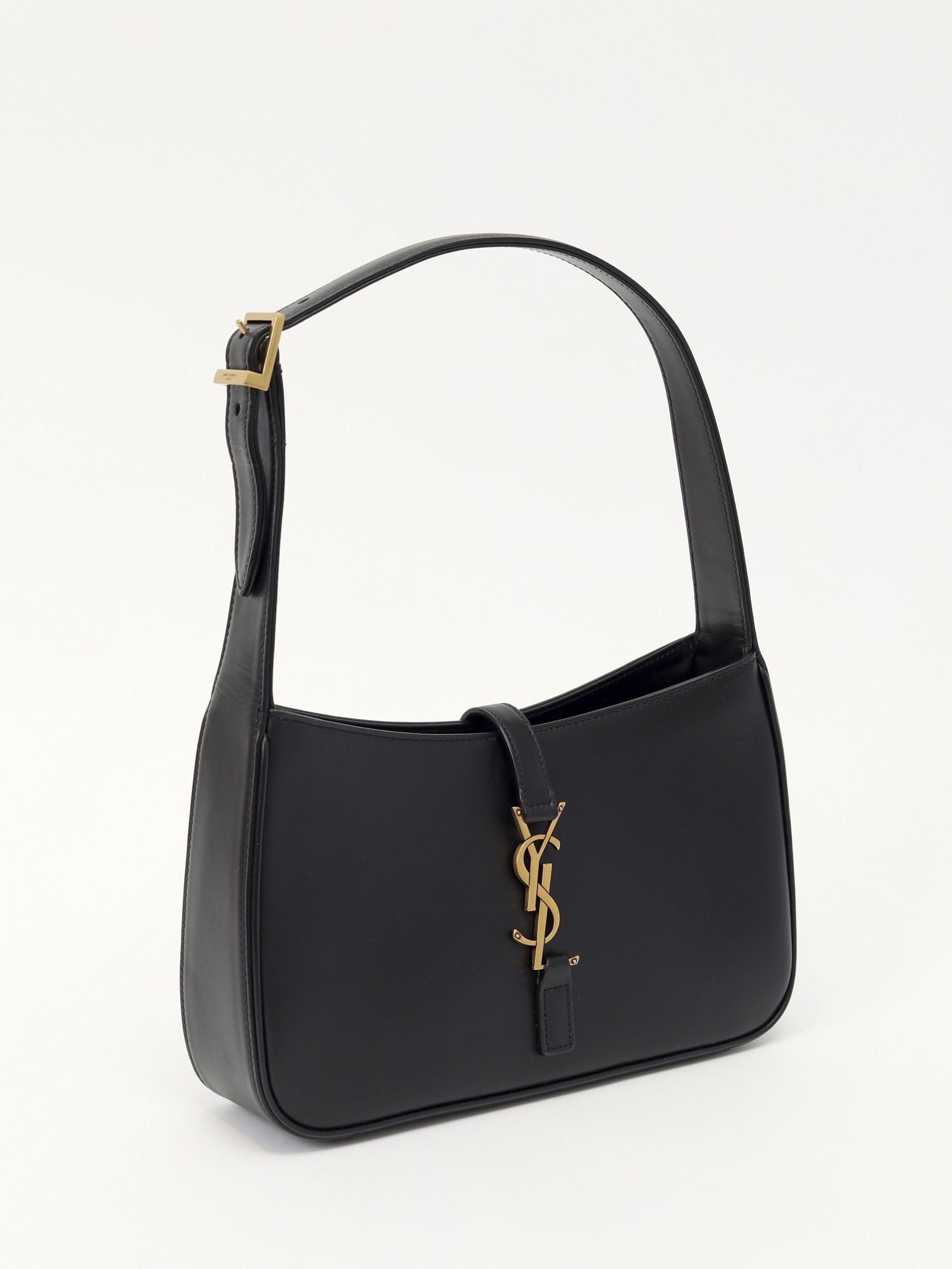 Saint Laurent Le 5 A 7 2