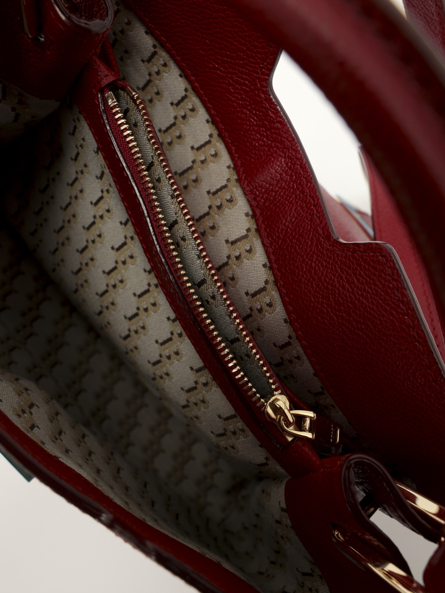 Bally Jorah 8