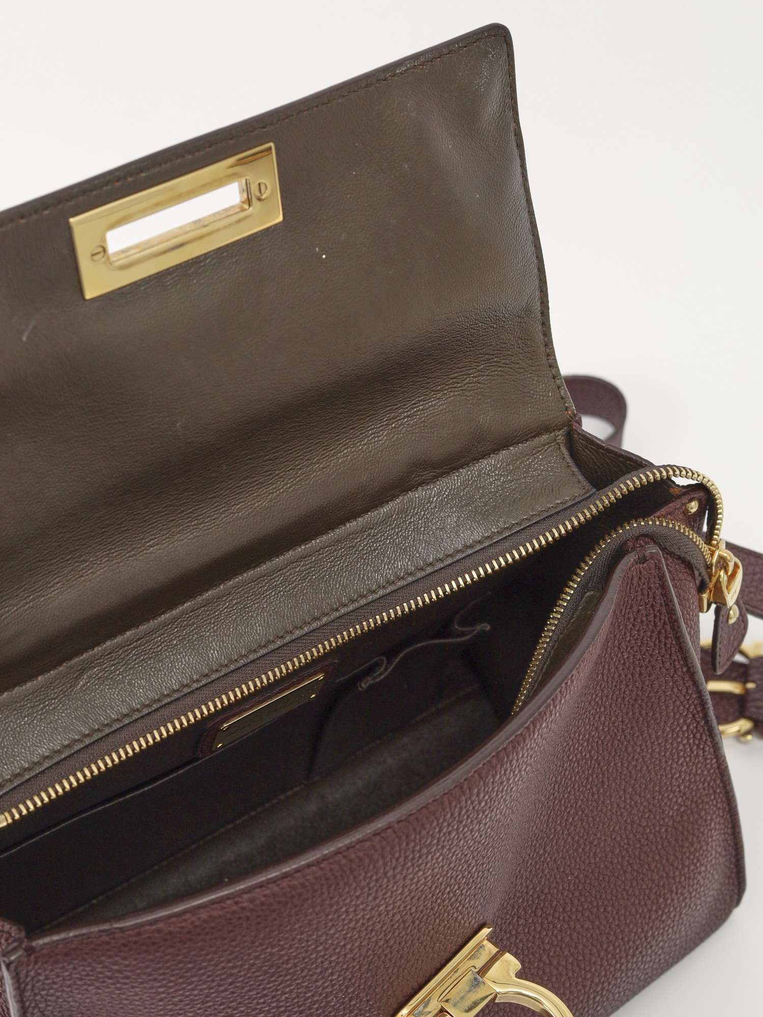 Salvatore Ferragamo Sofia 10