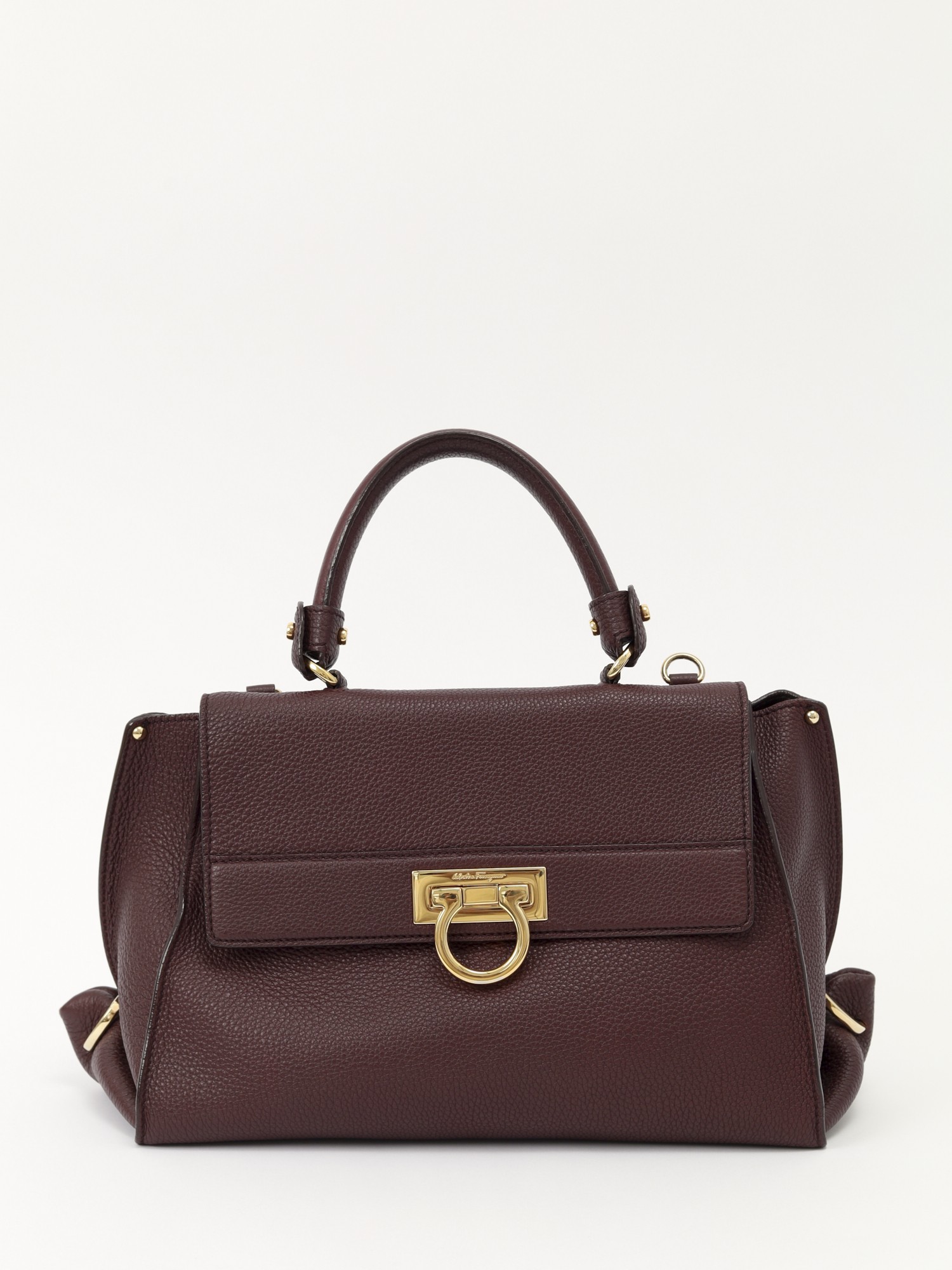 Salvatore Ferragamo Sofia 0