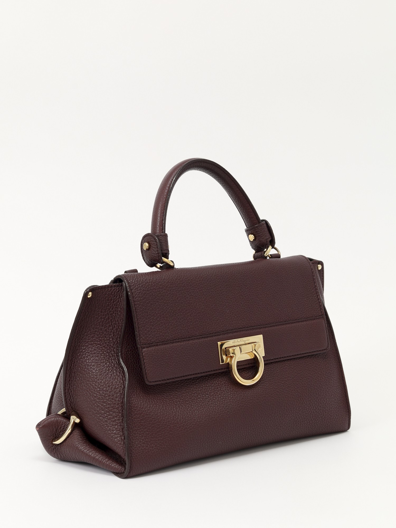 Salvatore Ferragamo Sofia 2