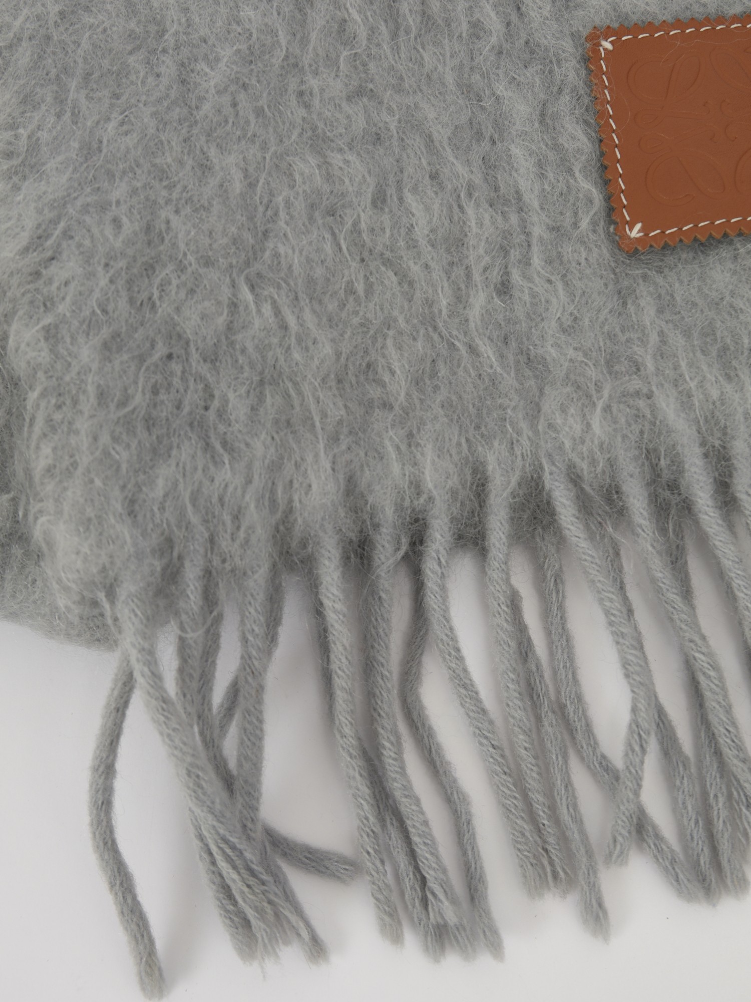 Loewe Scarf 3