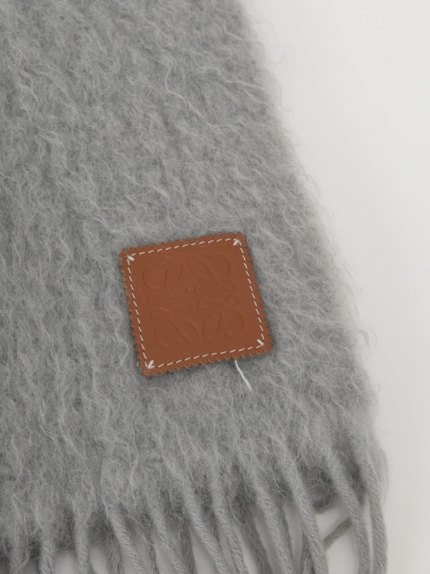 Loewe Scarf 2
