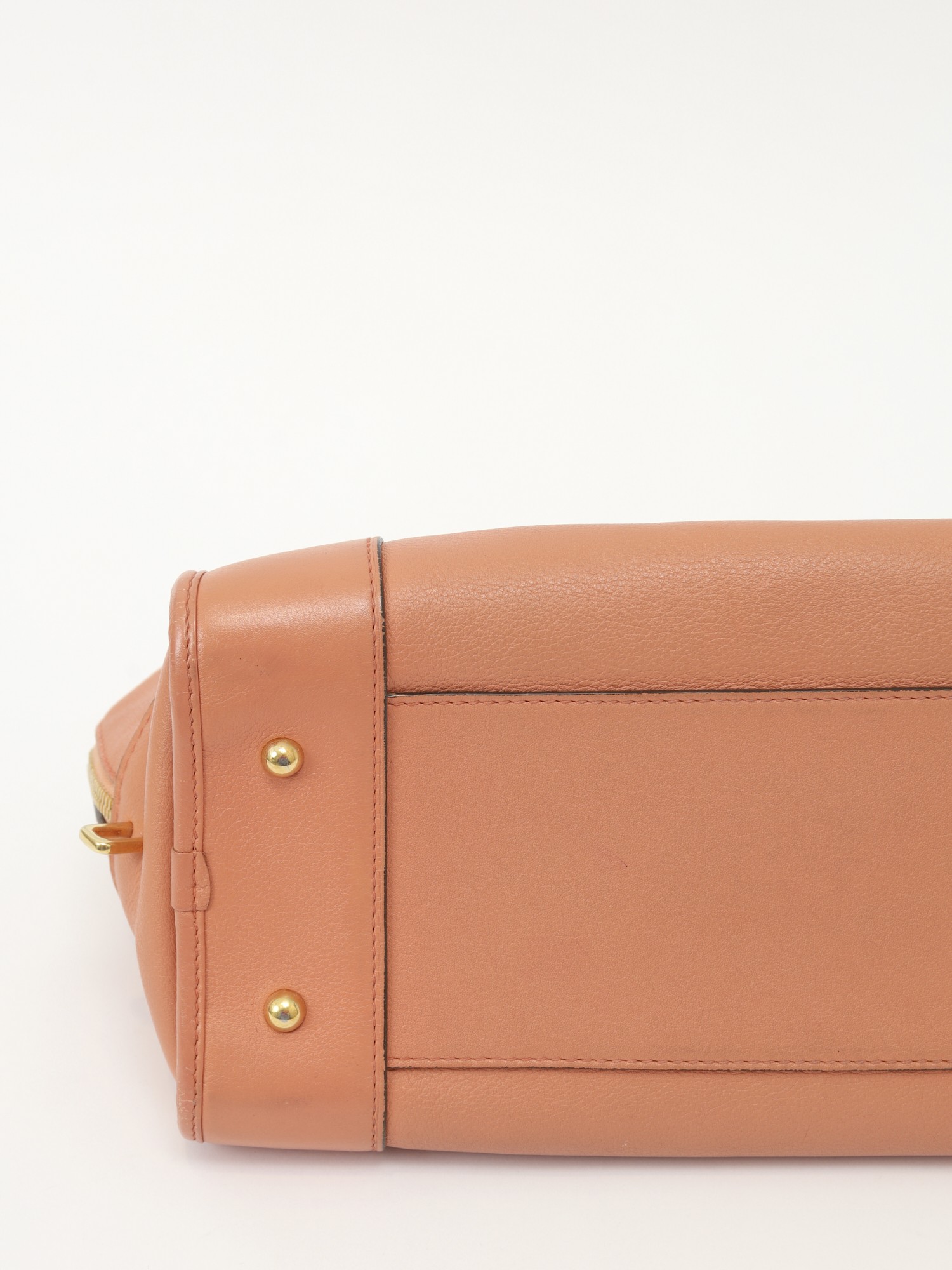 Loewe Amazona  11